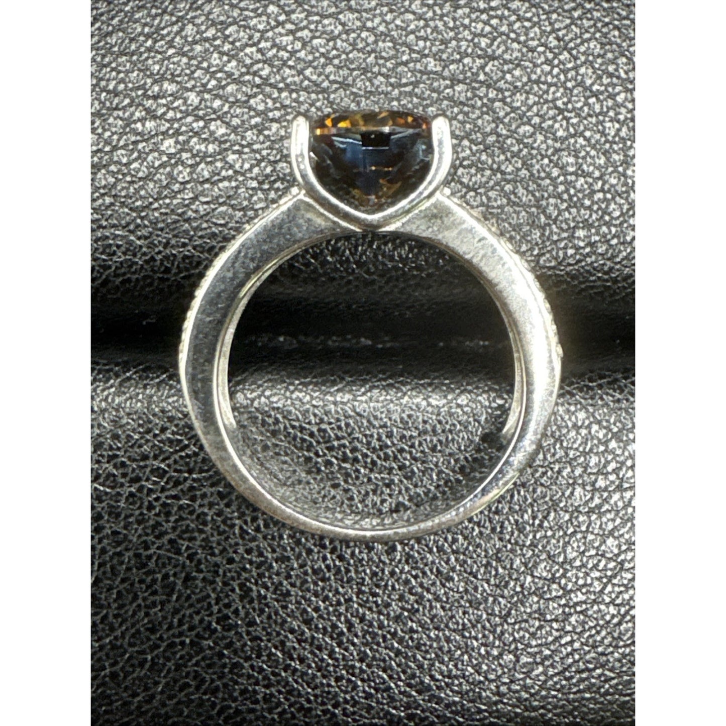 New Condition Sterling Silver Moissanite Ring 925 Size 7 GRA