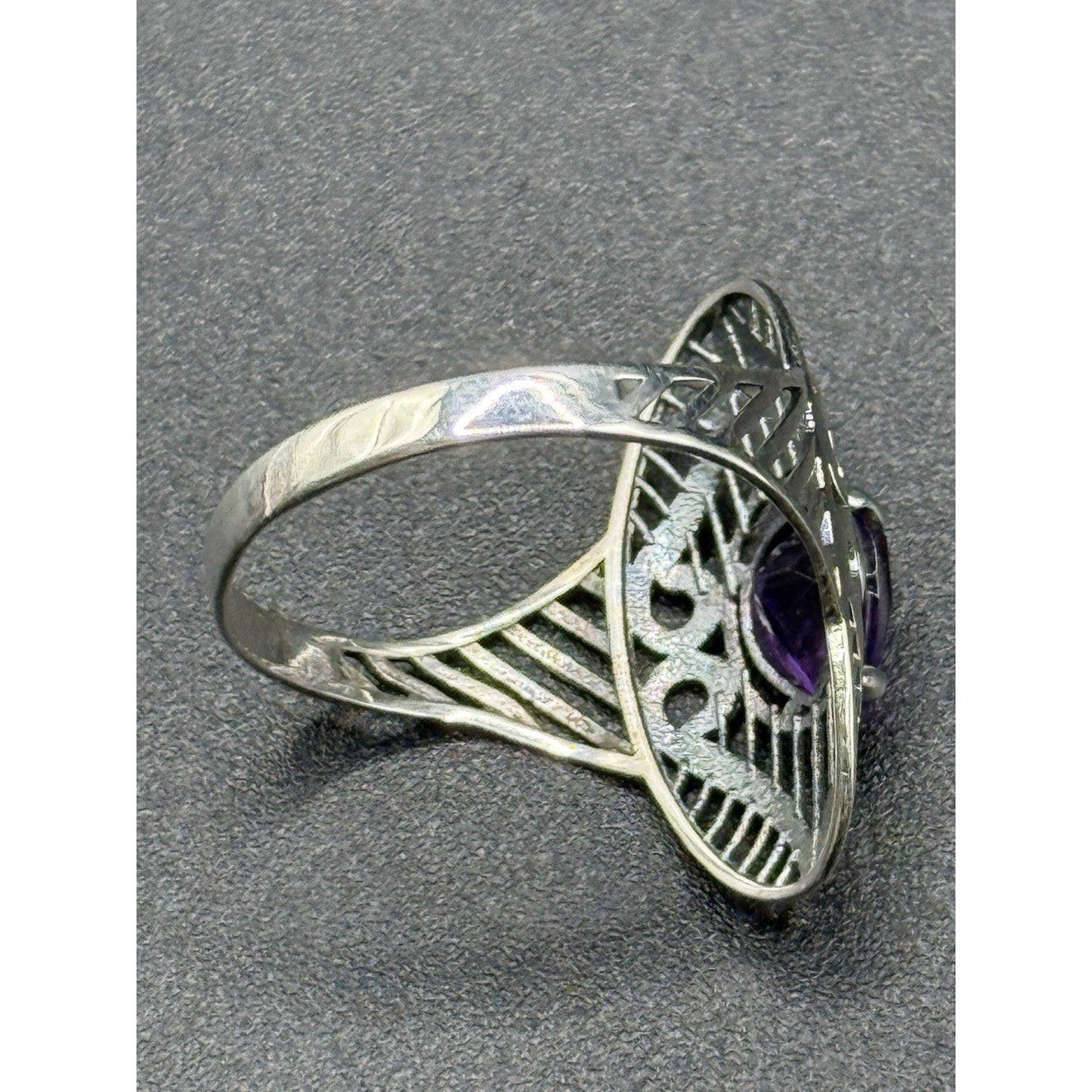 New Condition Sterling Silver Genuine Pear Amethyst Ring Size 9.00 925 P20