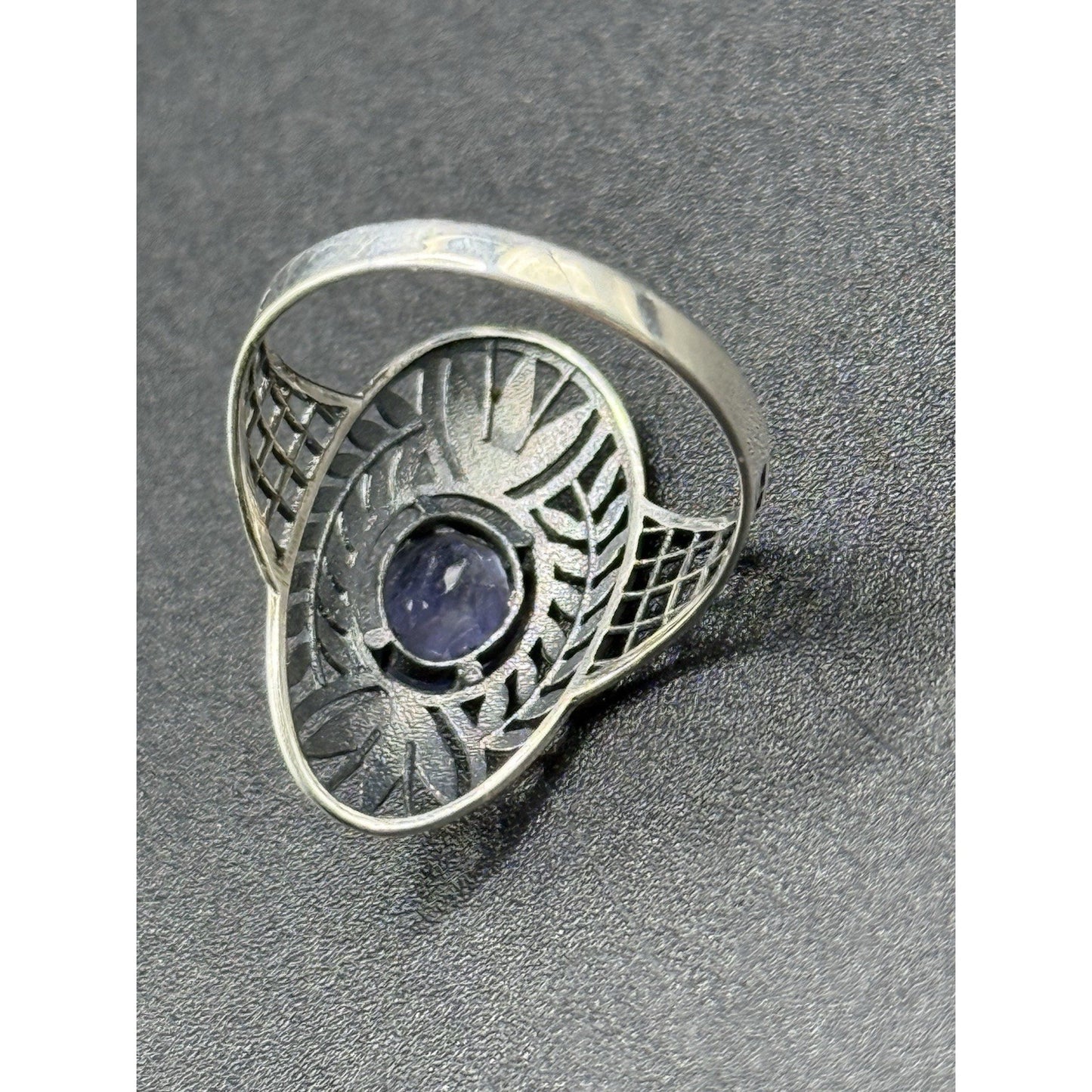 New Condition Sterling Silver Genuine Iolite Ring Size 7.50 925 P20