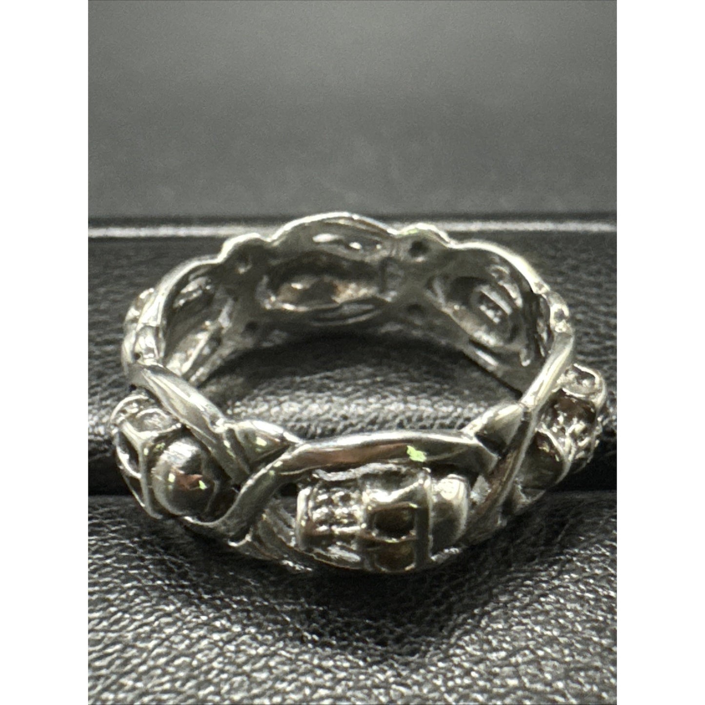 New Condition Sterling Silver Infinity Skulls Band Ring 925 Size 10