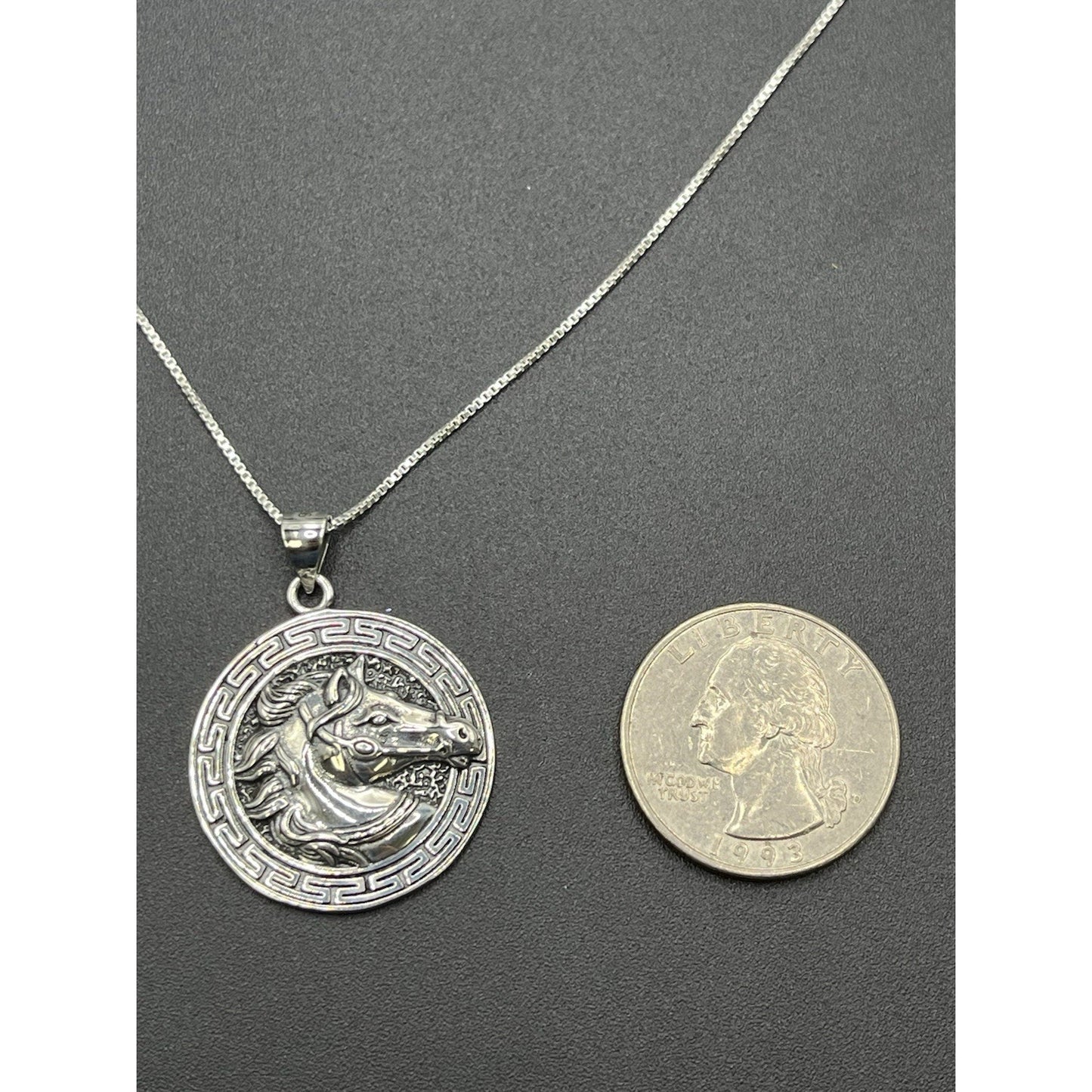 20" New Condition Sterling Silver Horse Pendant Necklace Box Chain