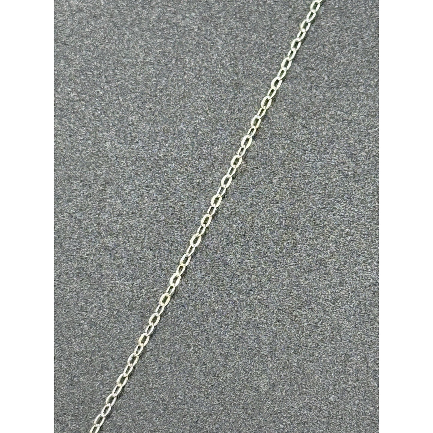 18” New Condition Red Moissanite Pendant Necklace 925