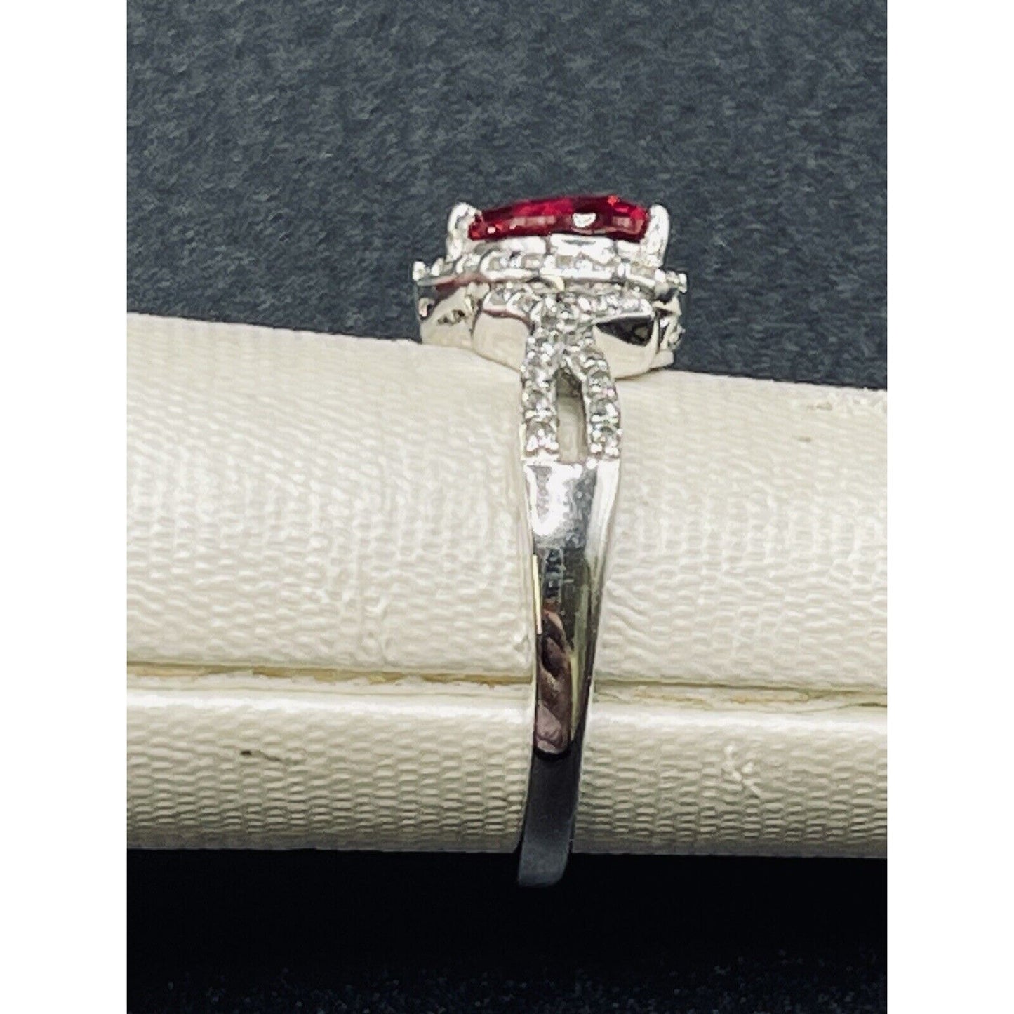 STS Sterling Silver Lab Created Ruby White Sapphire Ring Size 6.50 K18
