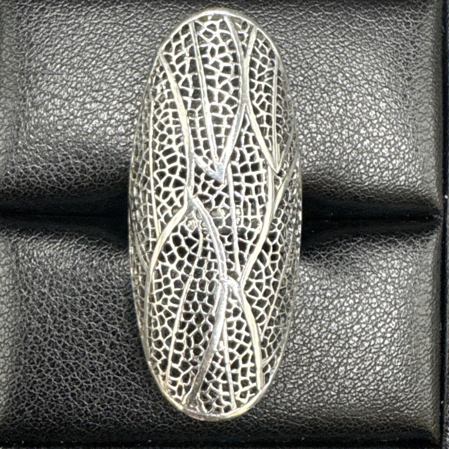 New Condition Sterling Silver Low Dome Openwork Leaf Ring 925 Size 7