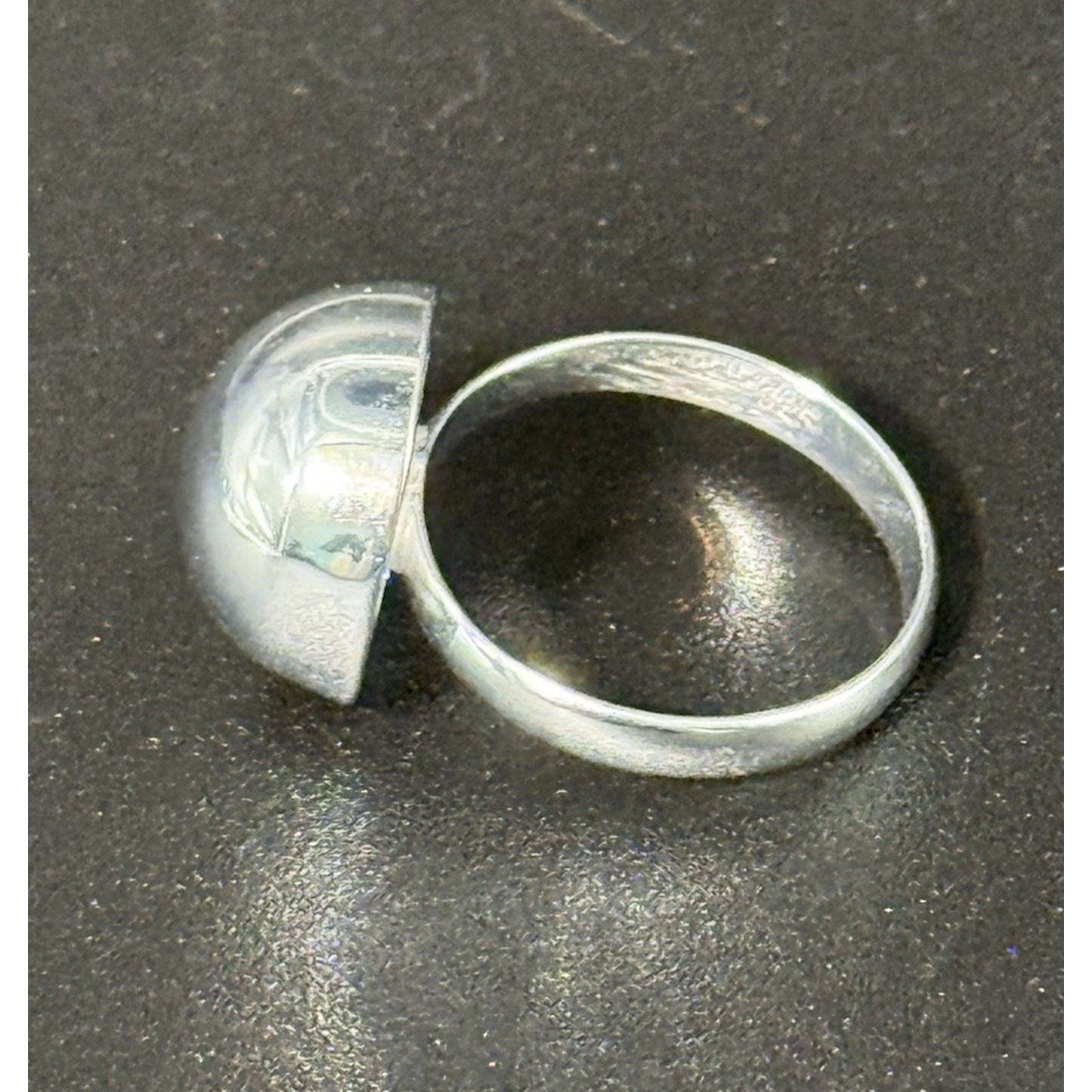 New Condition Sterling Silver Dome Ball Ring Size 7.00