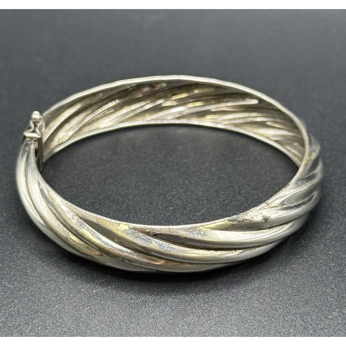 Vintage Sterling Silver Italy Grooved Bangle Bracelet 14 Grams P10