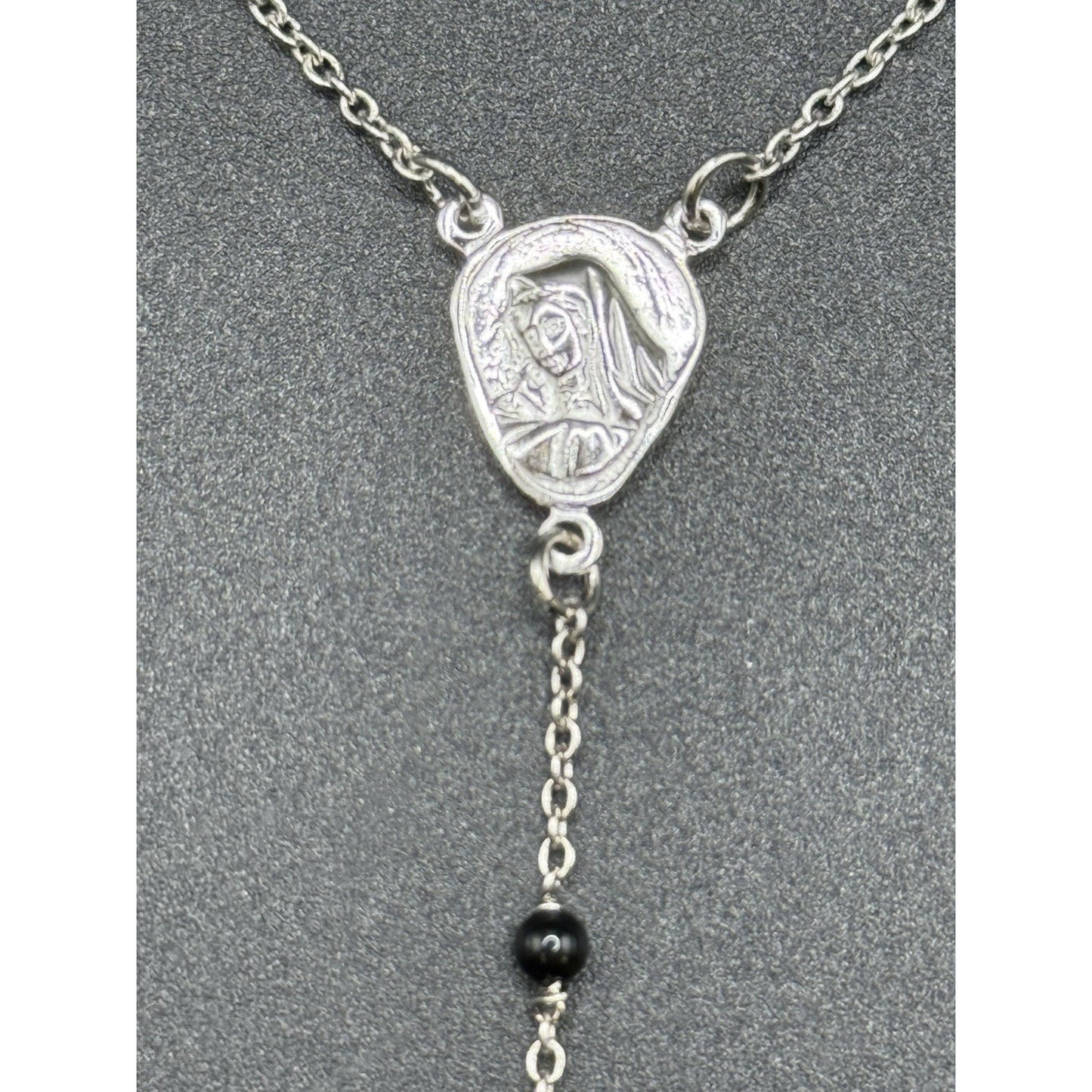 New Condition 18” Sterling Silver Bead Rosary Necklace 925
