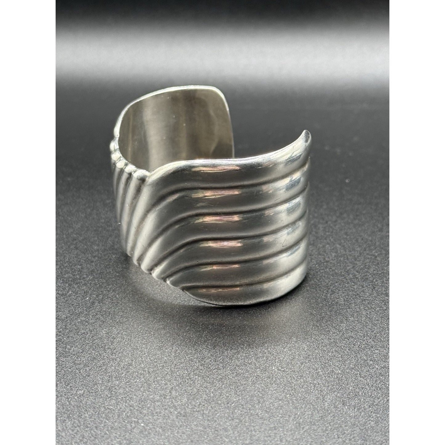 Taxco 7” Sterling Silver Cuff Bracelet 70 Grams TD-40 Mexico N18