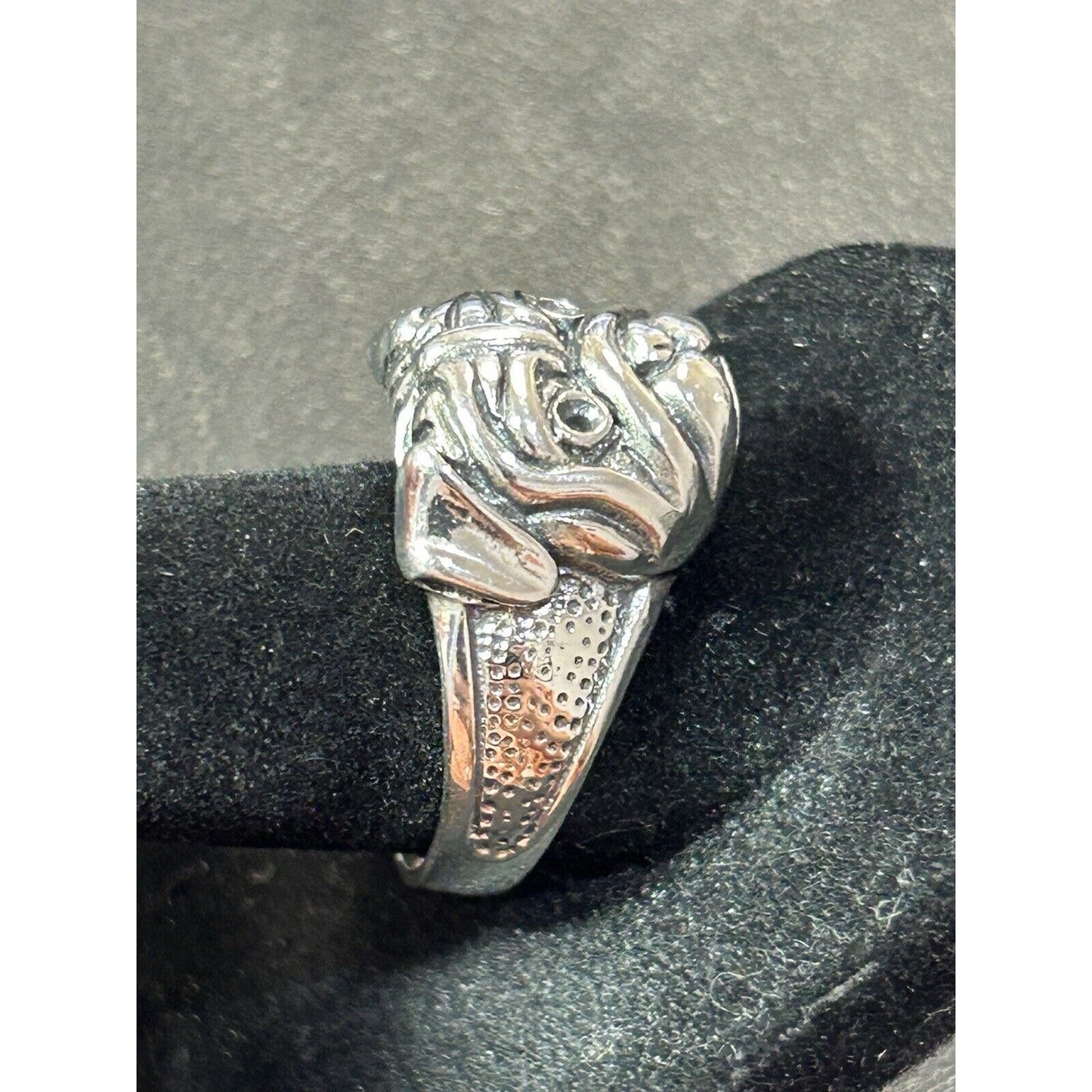 New Condition Sterling Silver Bulldog Ring Size 10.00