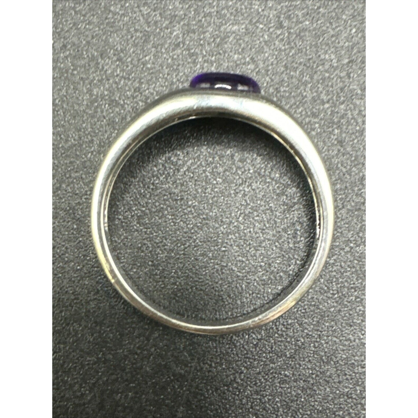 New Condition Sterling Silver Amethyst Inset Ring 925 Size 6.50 Minimalist Sleek