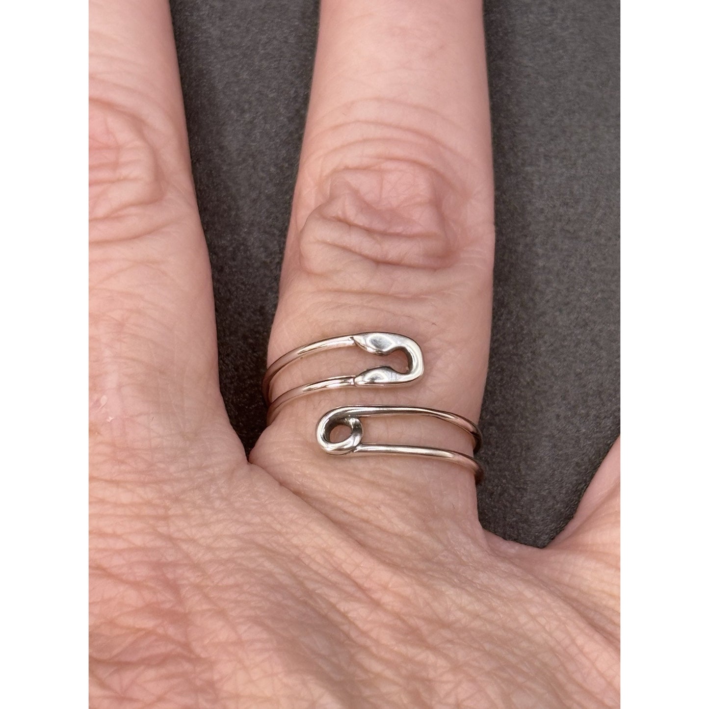 New Condition Sterling Silver Safety Pin Adjustable Ring Size 7.00