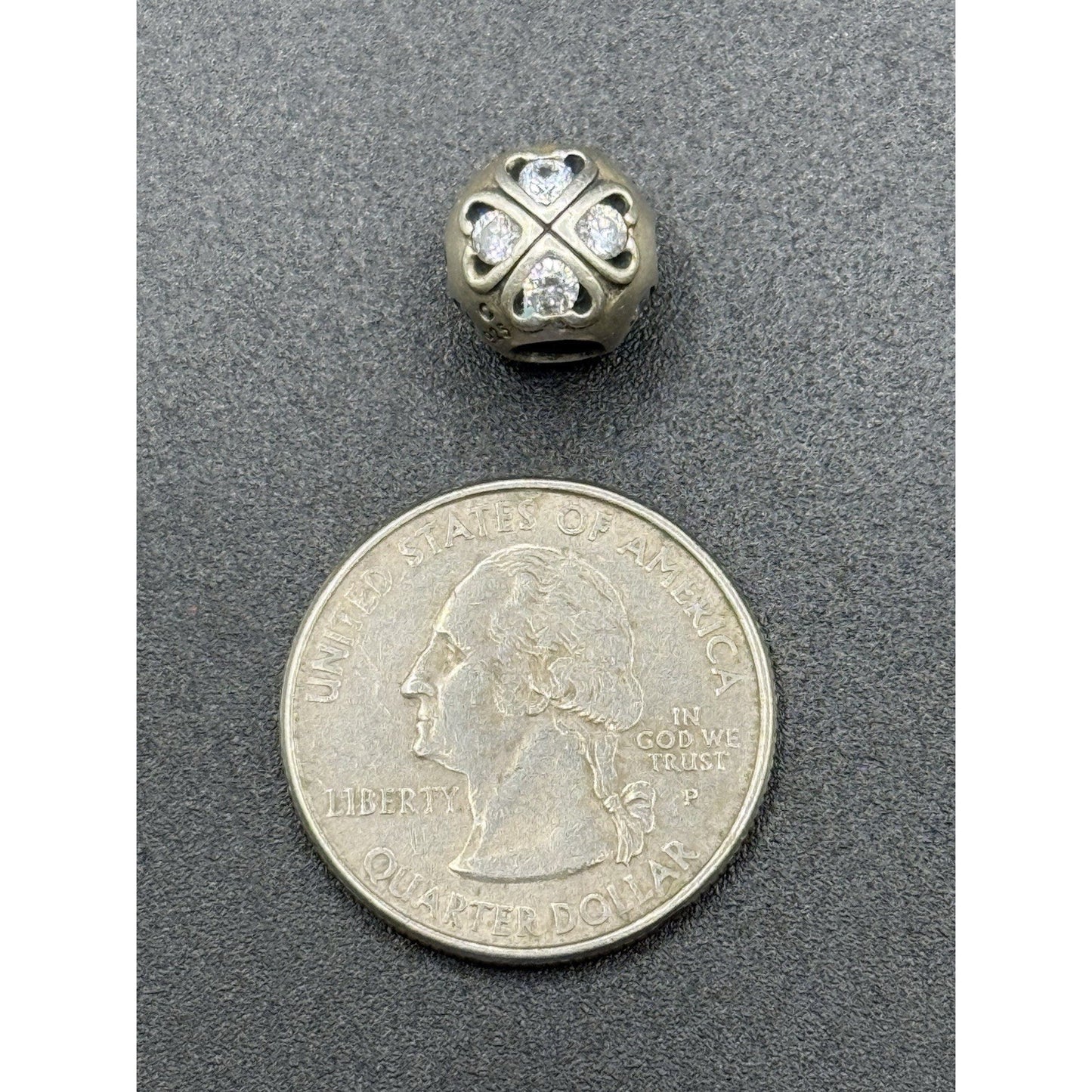 Camilla Sterling Silver Retired 2011 LTD Cubic Zirconia Snowflake Charm P18