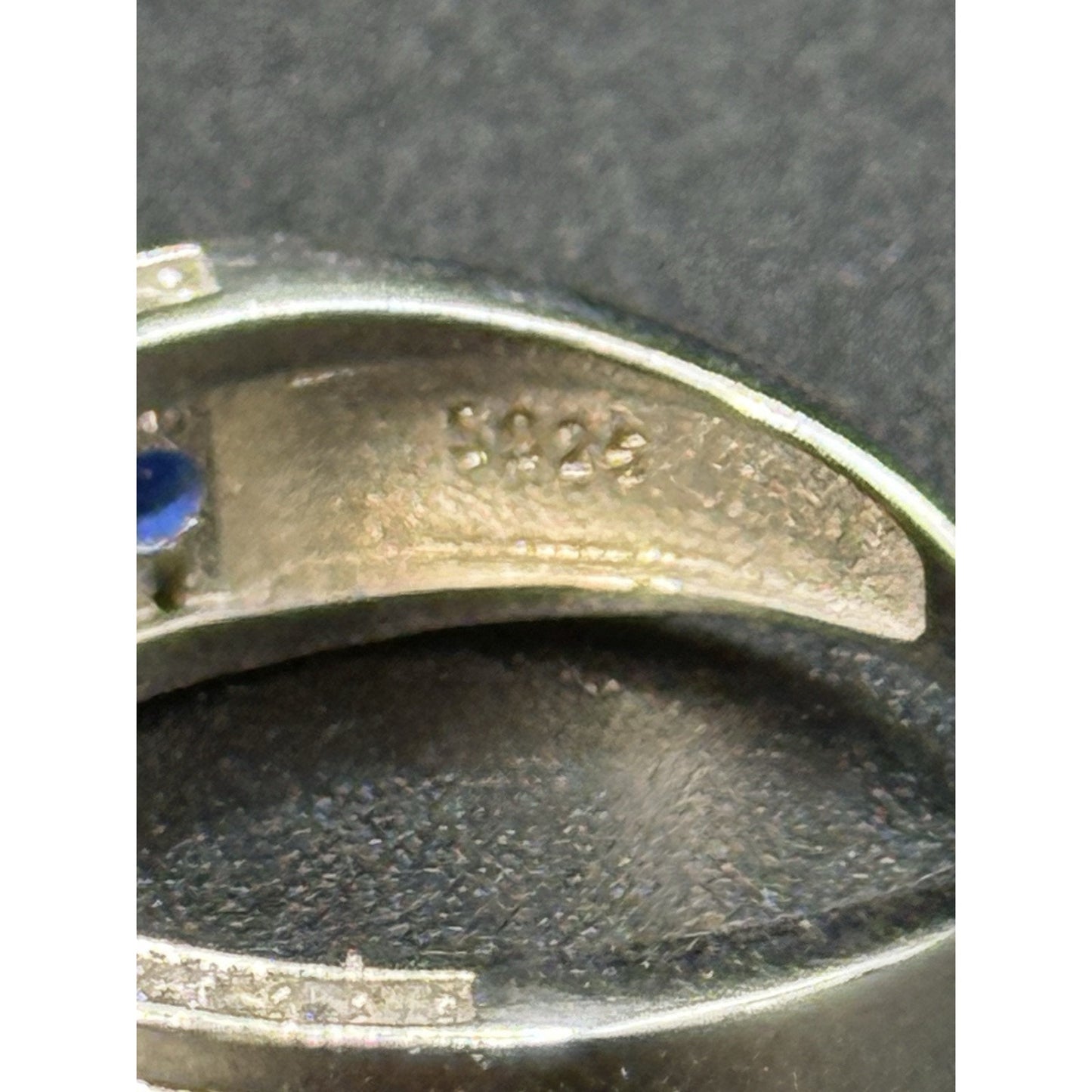 New Condition Sterling Silver Moissanite Blue Cubic Zirconia Ring Size 6.75 GRA