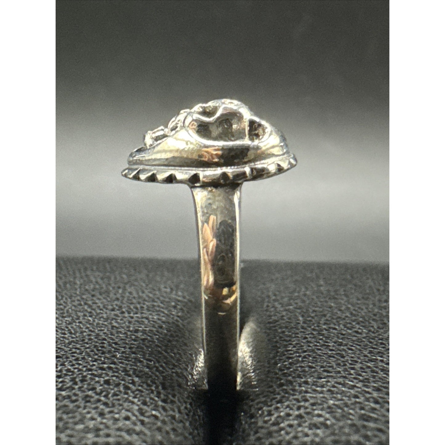 New Condition Sterling Silver Skull Heart Ring 925 Size 7