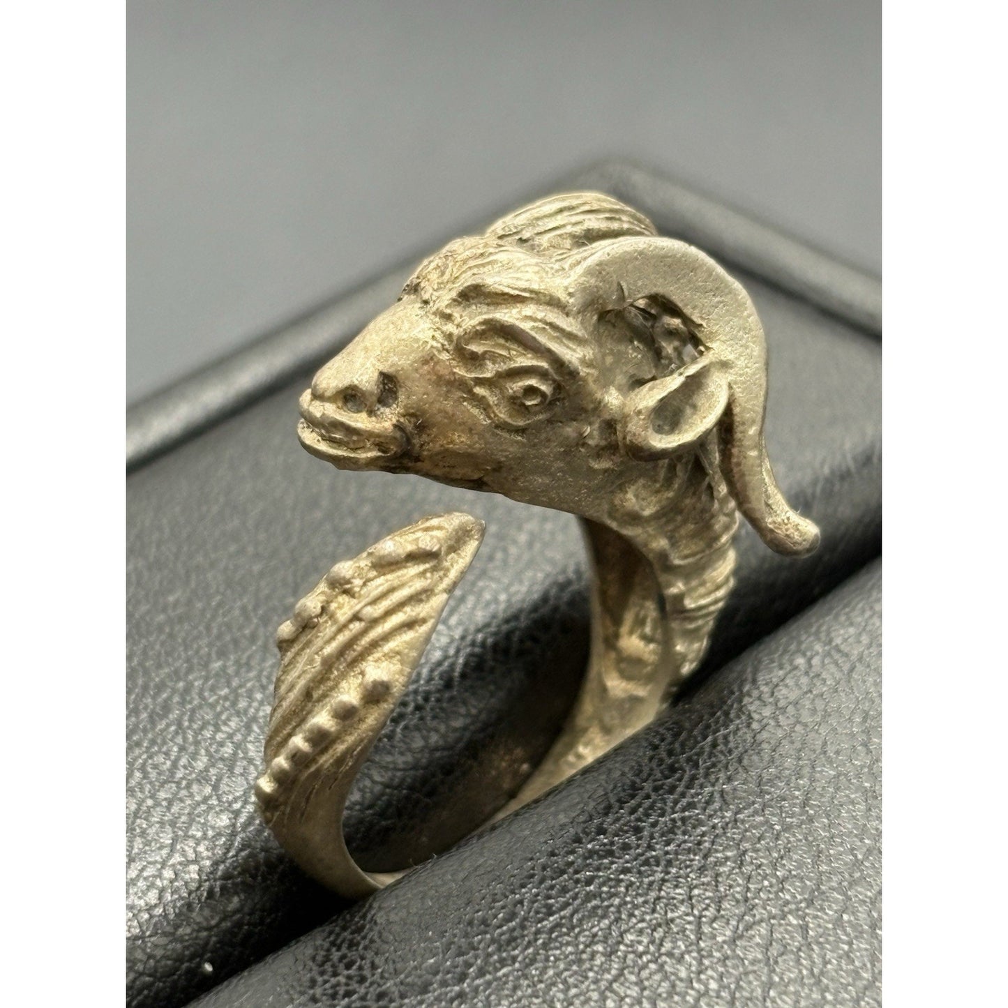 Vintage Sterling Silver Ram’s Head Ring Size 7 Adjustable 8 Grams W18