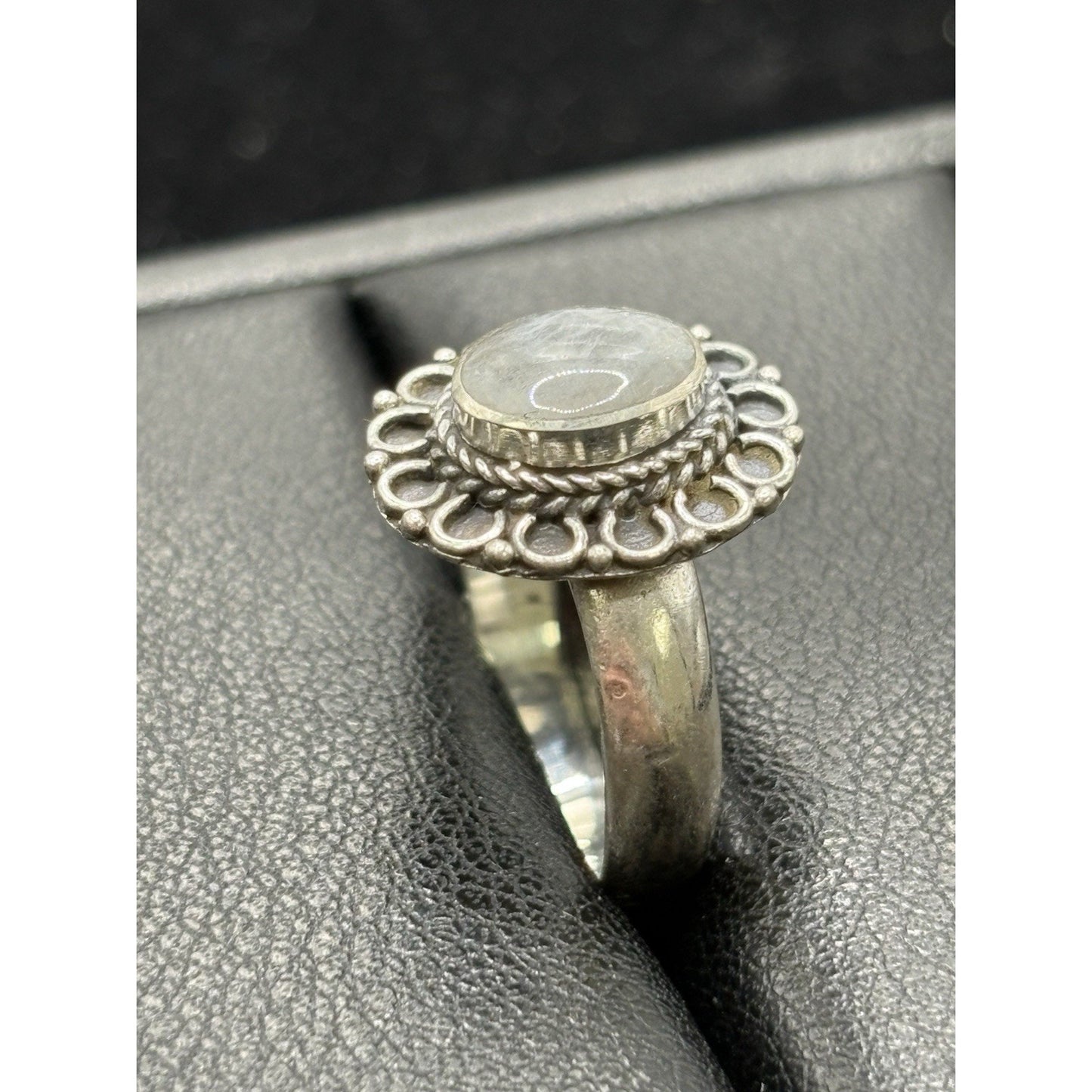 New Condition Sterling Silver Moonstone Ring Size 7