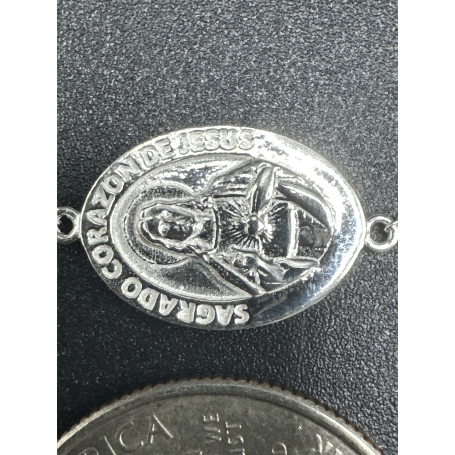 New Condition 7” Sterling Silver Jesus Christ Medals Bracelet 925