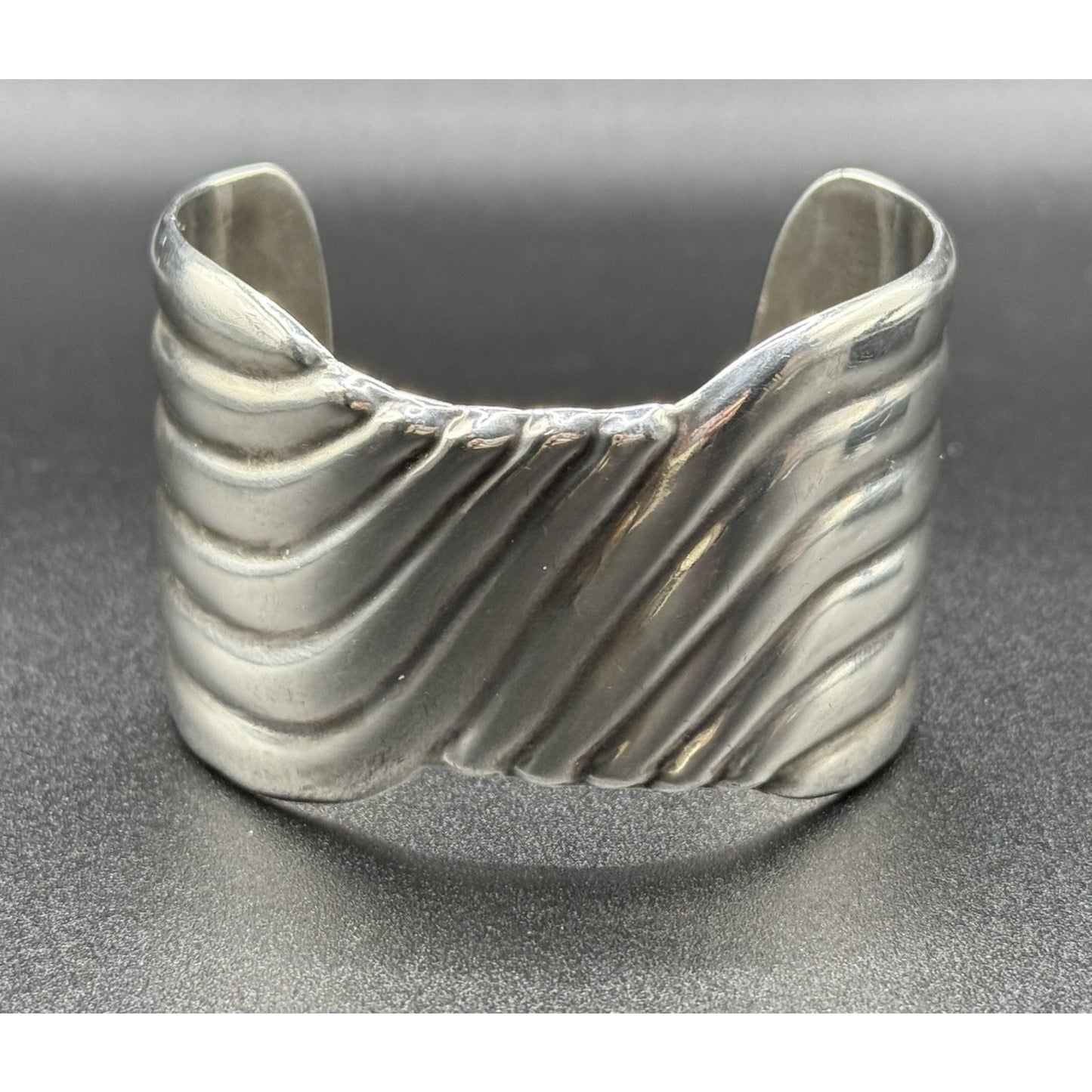 Taxco 7” Sterling Silver Cuff Bracelet 70 Grams TD-40 Mexico N18