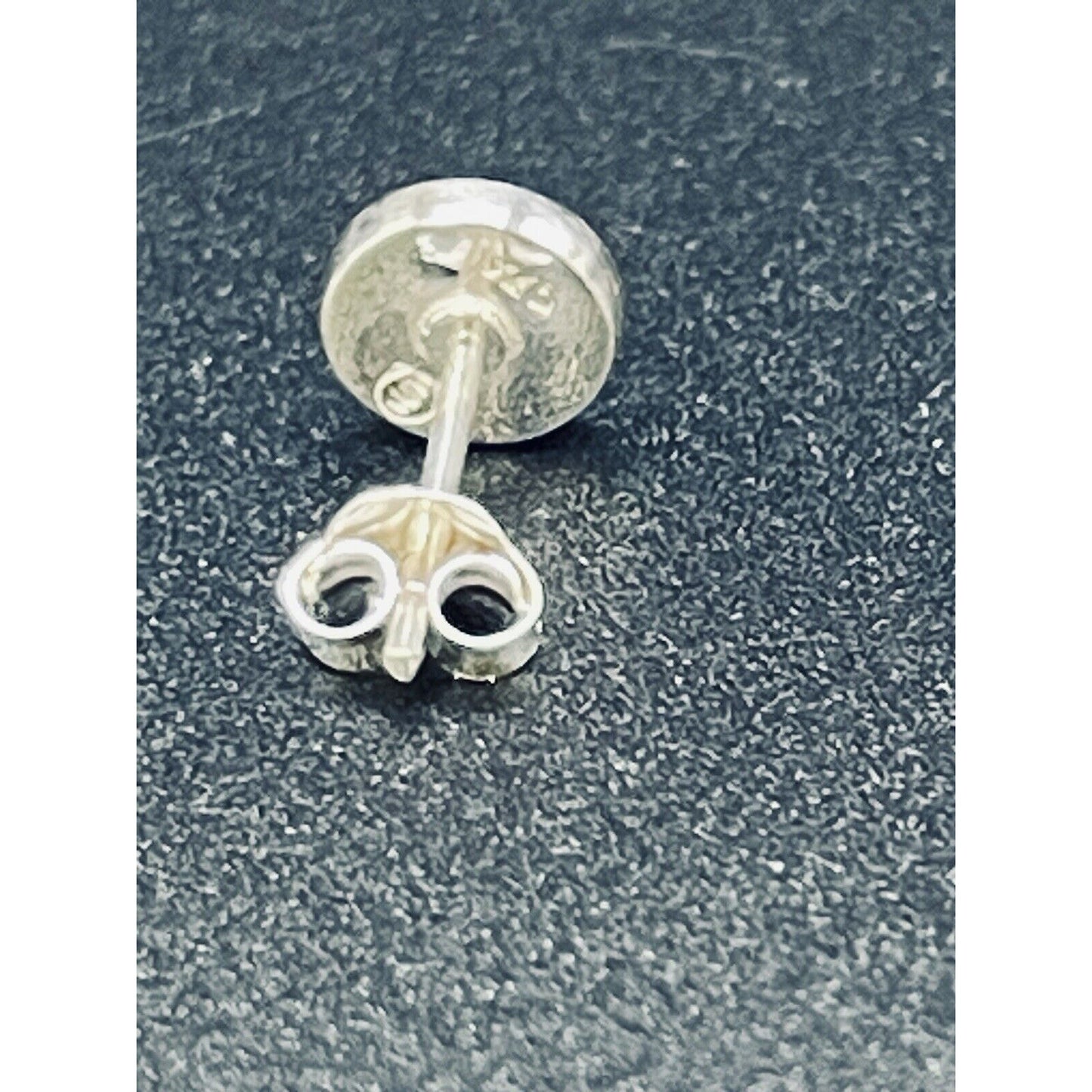 New Condition Sterling Silver 7MM Onyx Stud Plain Earrings