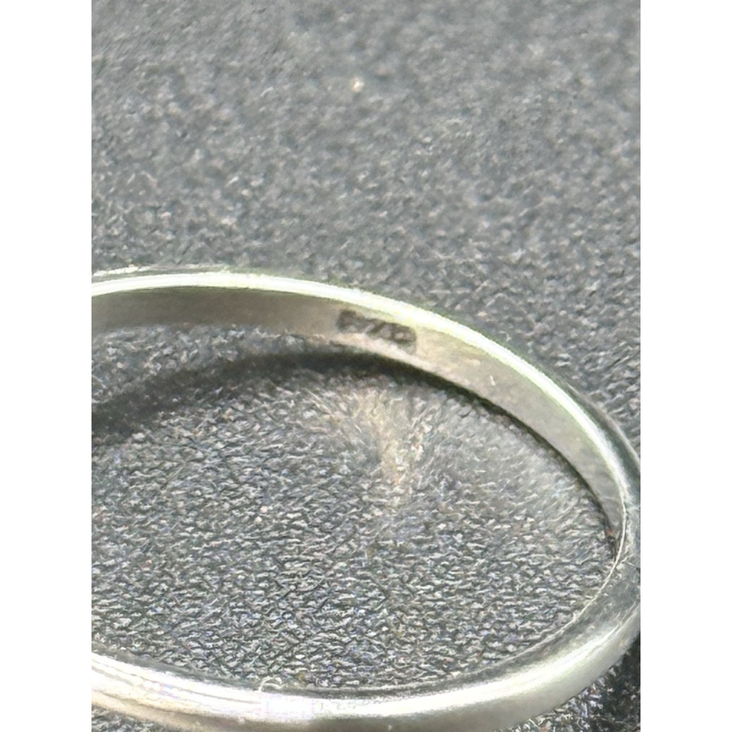 New Condition Sterling Silver Lab Blue Opal Spider Dainty Ring Size 6.50