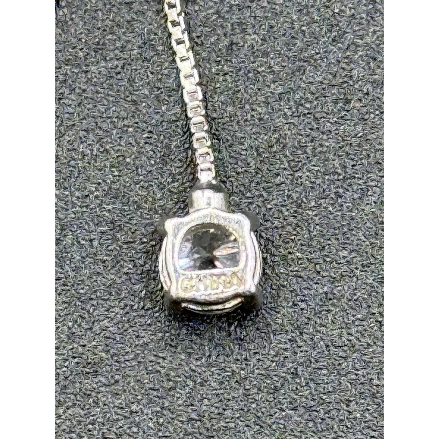 Excellent Used Condition 16” Sterling Silver Cubic Zirconia Lariat Necklace P5
