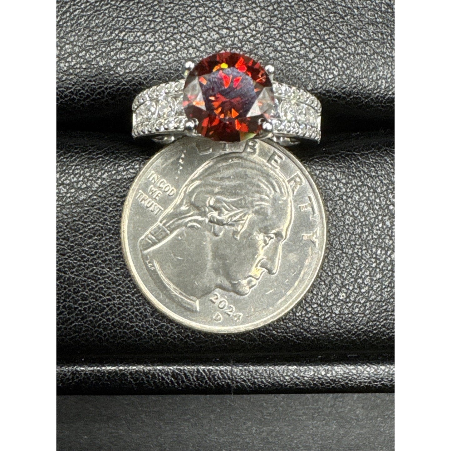 New Condition Sterling Silver Moissanite Ring 925 Size 7 GRA