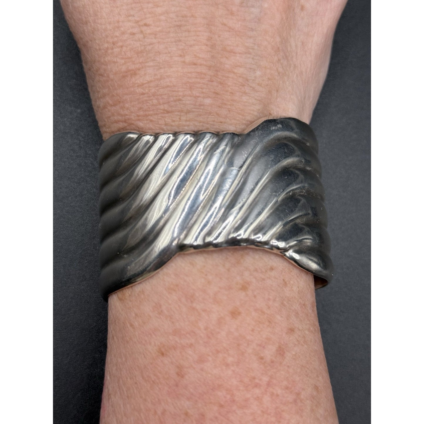 Taxco 7” Sterling Silver Cuff Bracelet 70 Grams TD-40 Mexico N18