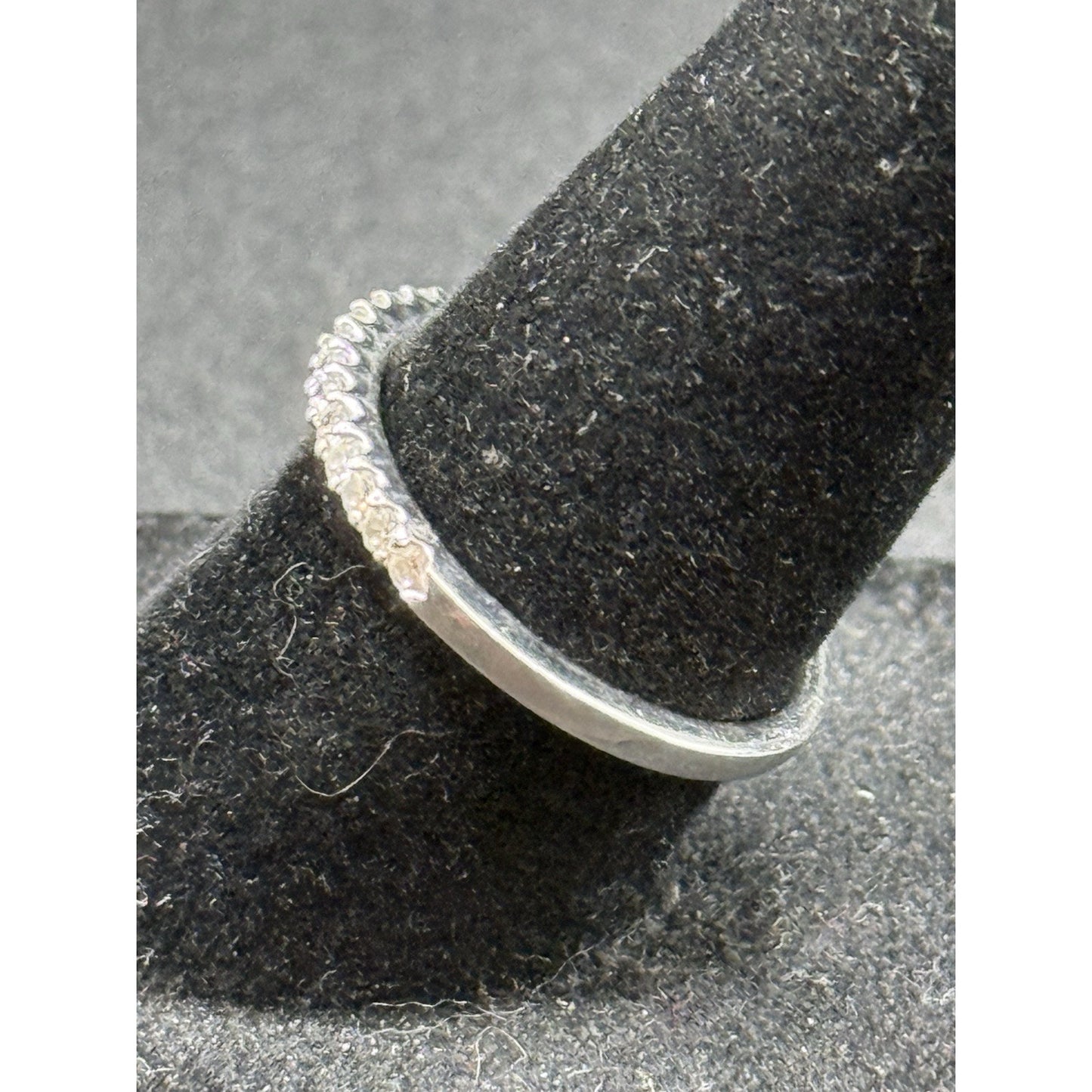 EUC Sterling Silver Cubic Zirconia 14-Stone Band Size 6.25 P5