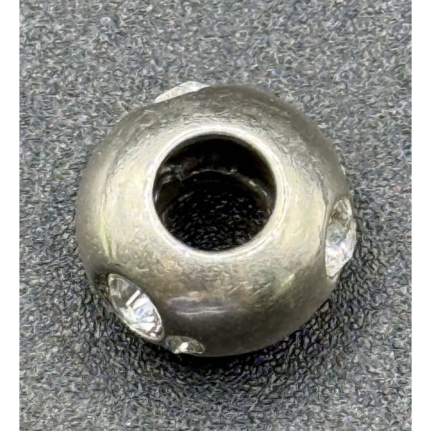 Camilla Sterling Silver Swarovski Paw Print Charm P18