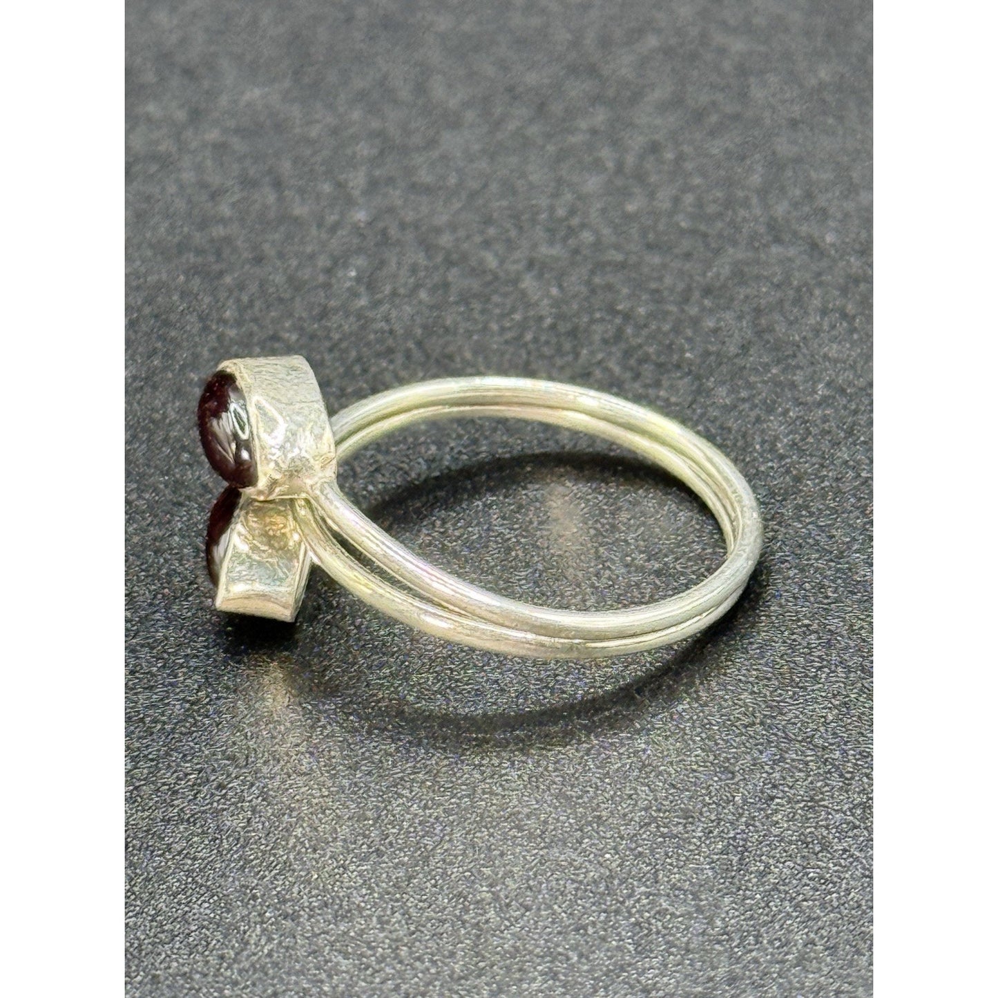 EUC Sterling Silver Double Rhodolite Garnet Ring Size 9.00 Q24