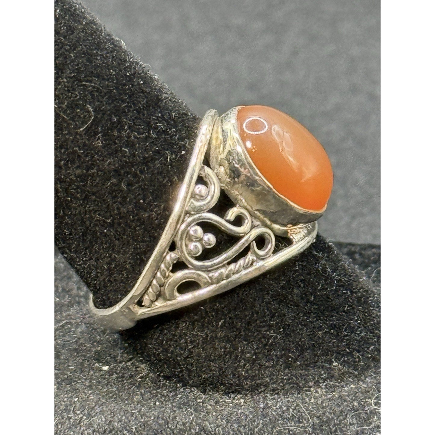 EUC Sterling Silver Carnelian Scroll Genuine Ring Size 7.25 P19