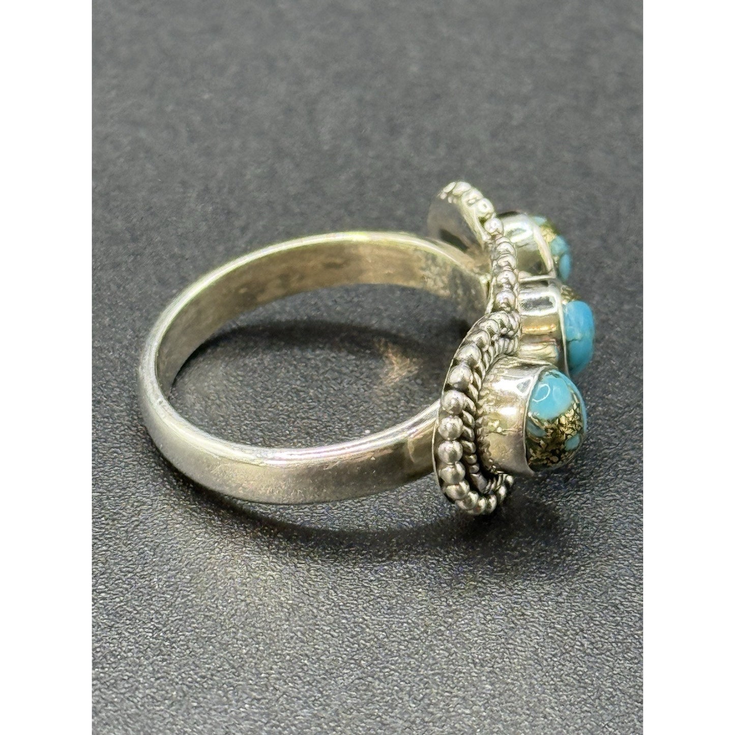 New Condition Sterling Silver Copper Turquoise 3 Stone Ring Size 7.00
