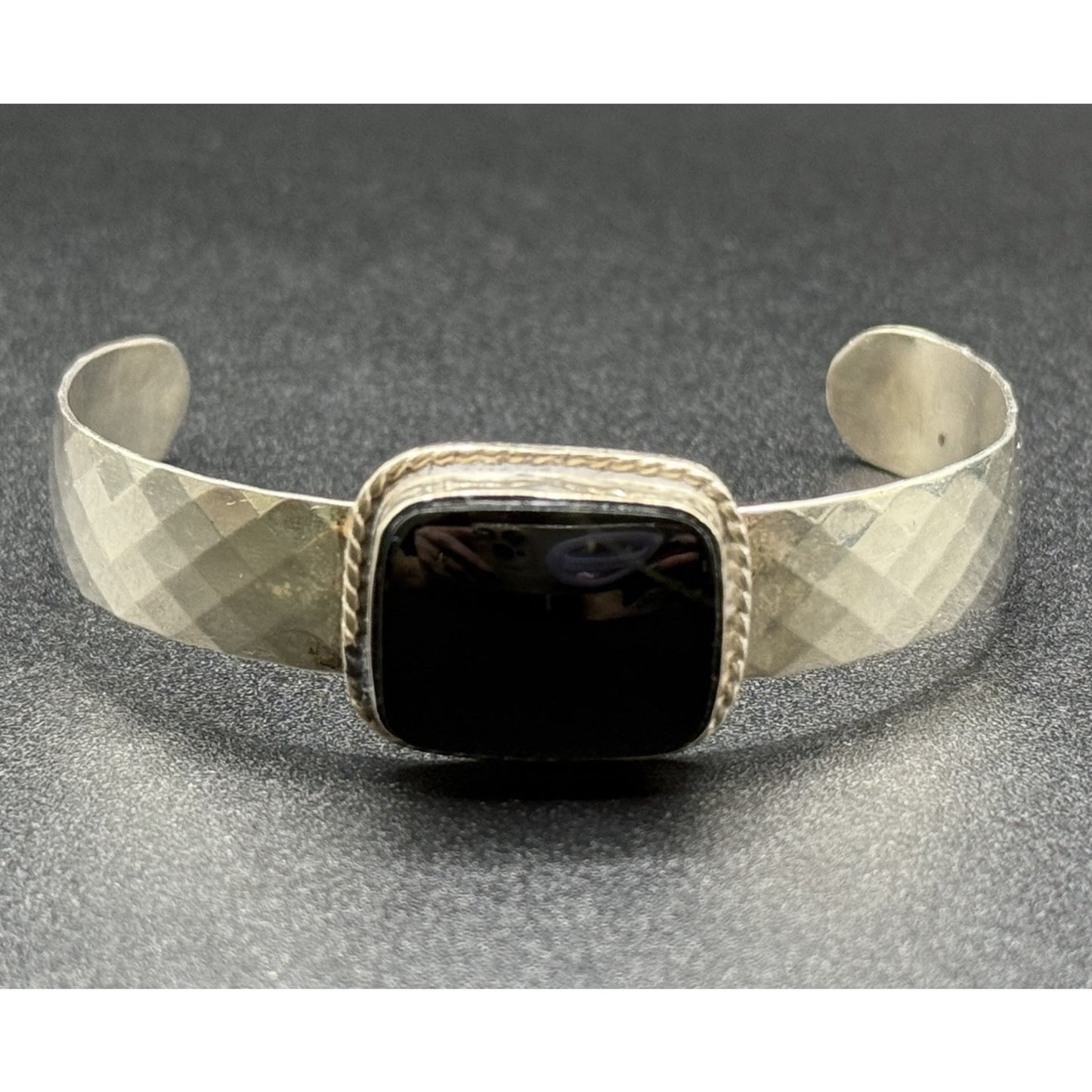 7” Vintage Sterling Silver Onyx Cuff Bracelet 24 Grams P5