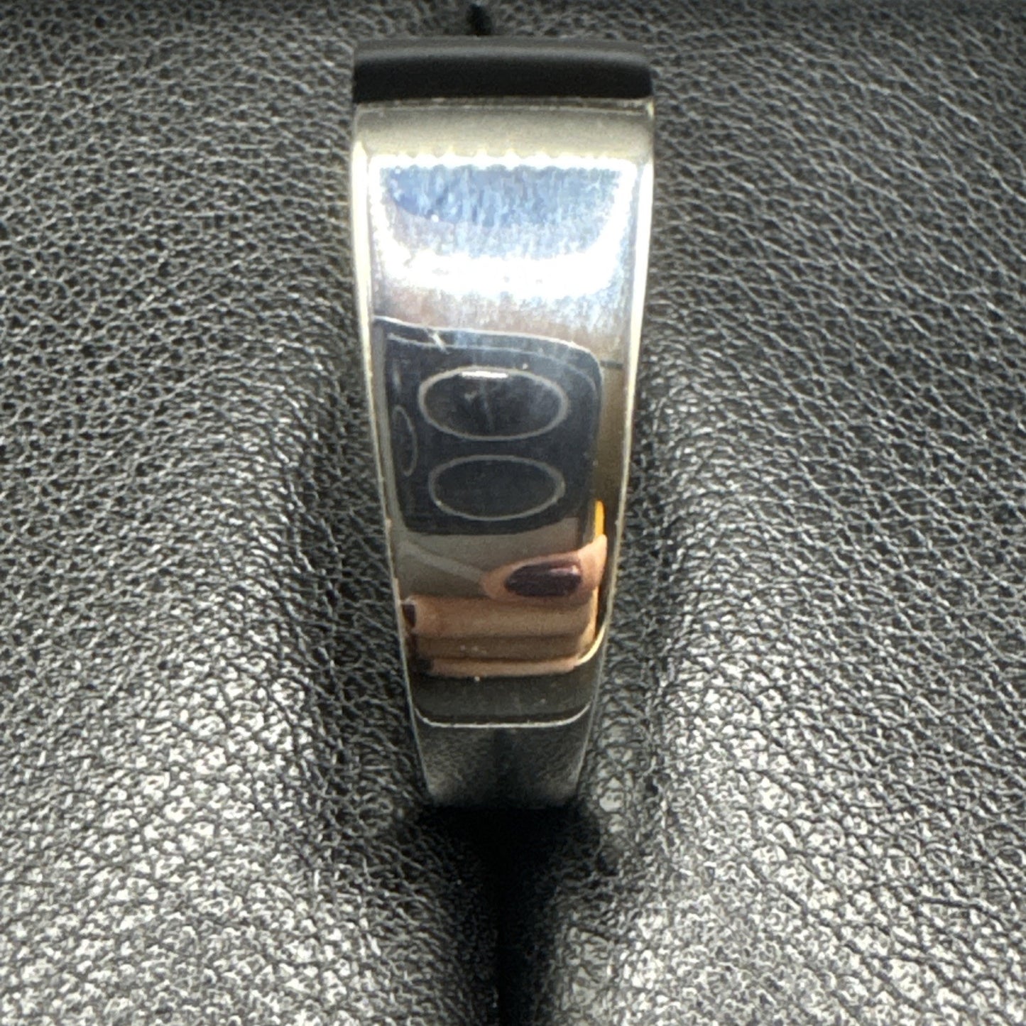 New Condition Sterling Silver Onyx Domed Signet Ring 925 Size 12