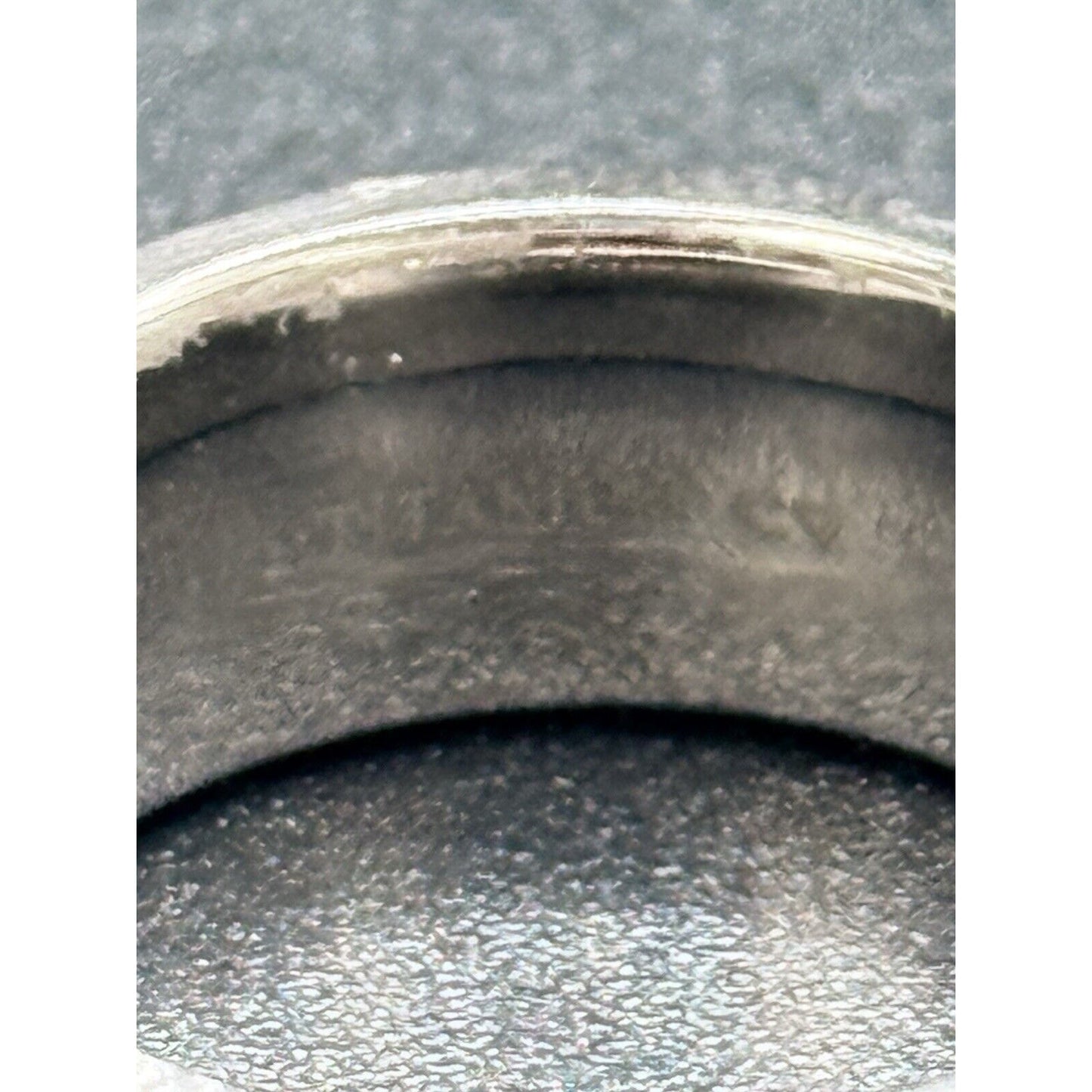 10MM Titanium Textured Inlay Wedding Band Size 10.00 M10