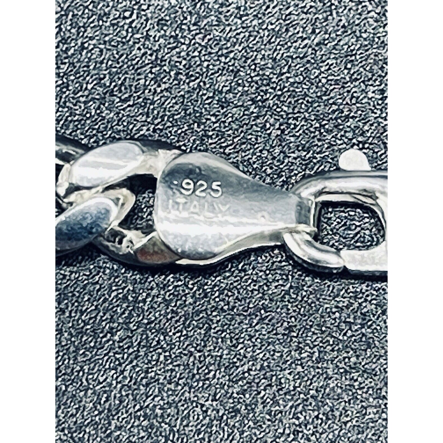 New Condition 20” Sterling Silver 6MM Curb Link Chain Necklace 55 Grams 925 L18