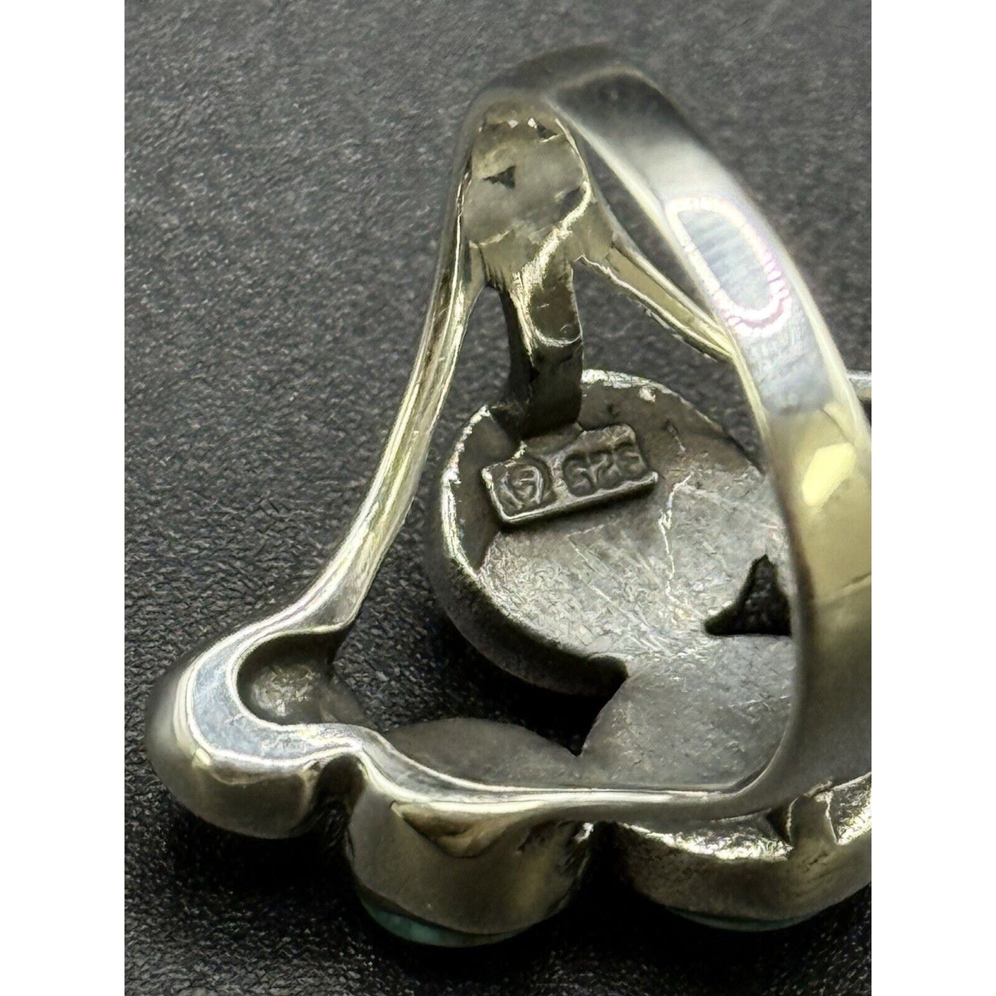 New Condition Sterling Silver Free Form Turquoise Ring Size 6.75