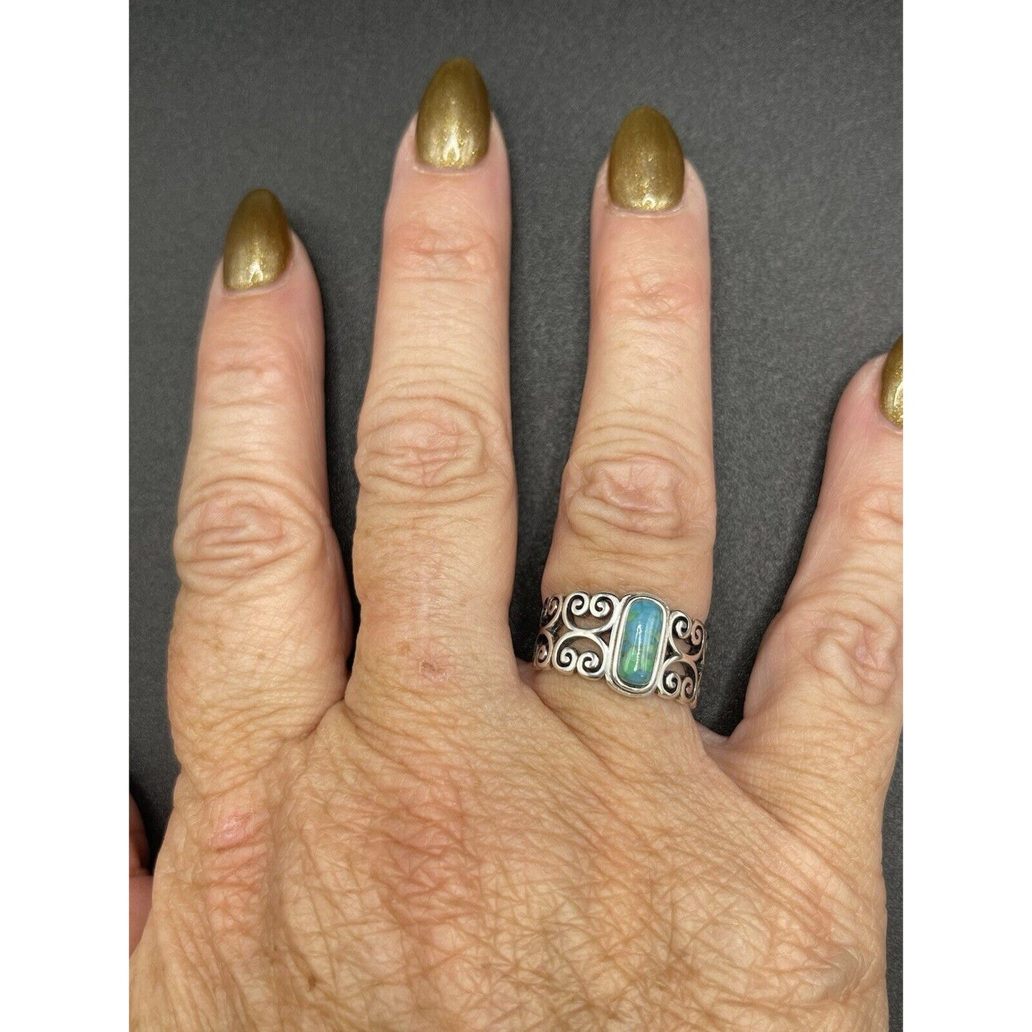 New Condition Sterling Silver Turquoise Ring Size 7.00 Scrolls