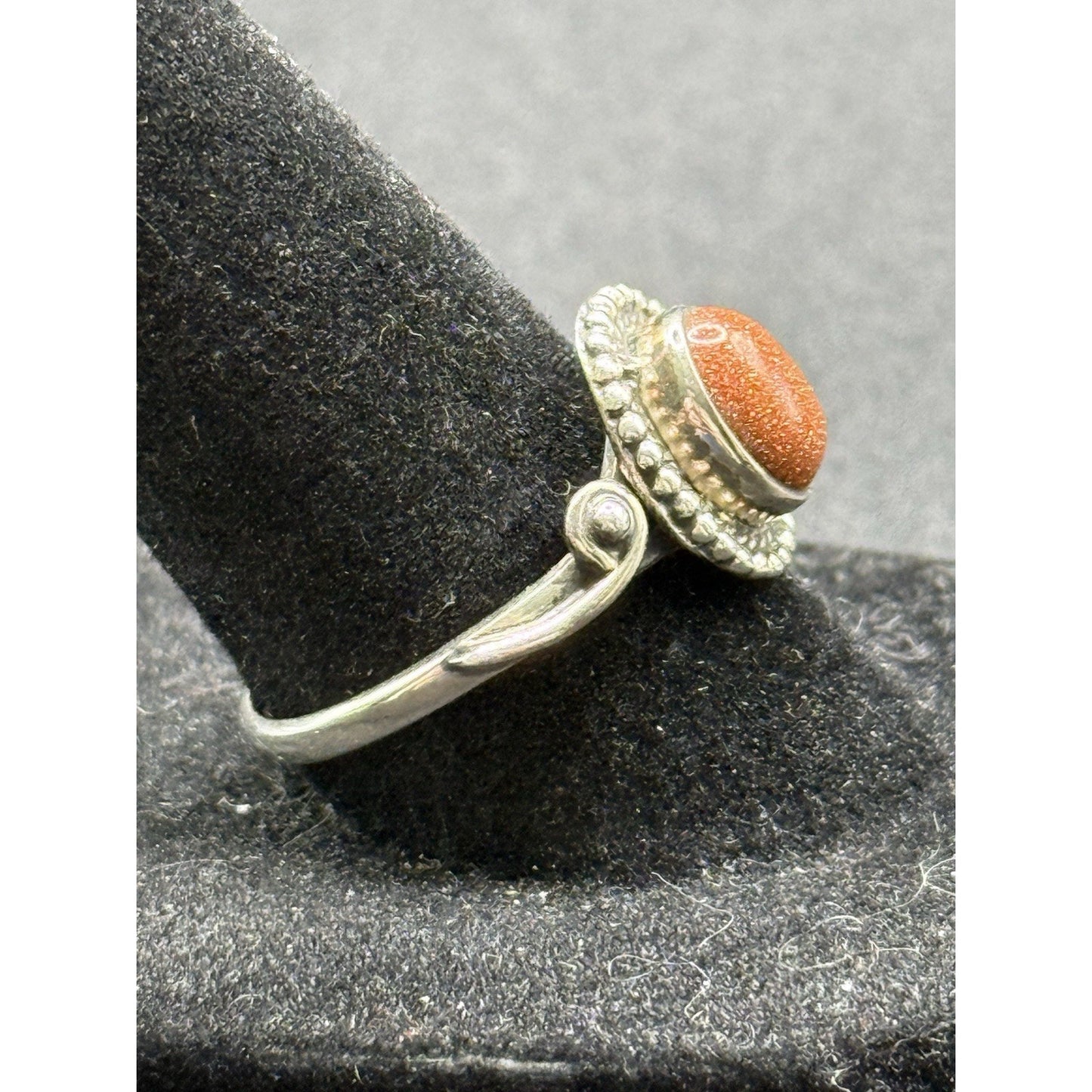 New Condition Sterling Silver Genuine Goldstone Ring Size 8.00 925 P20