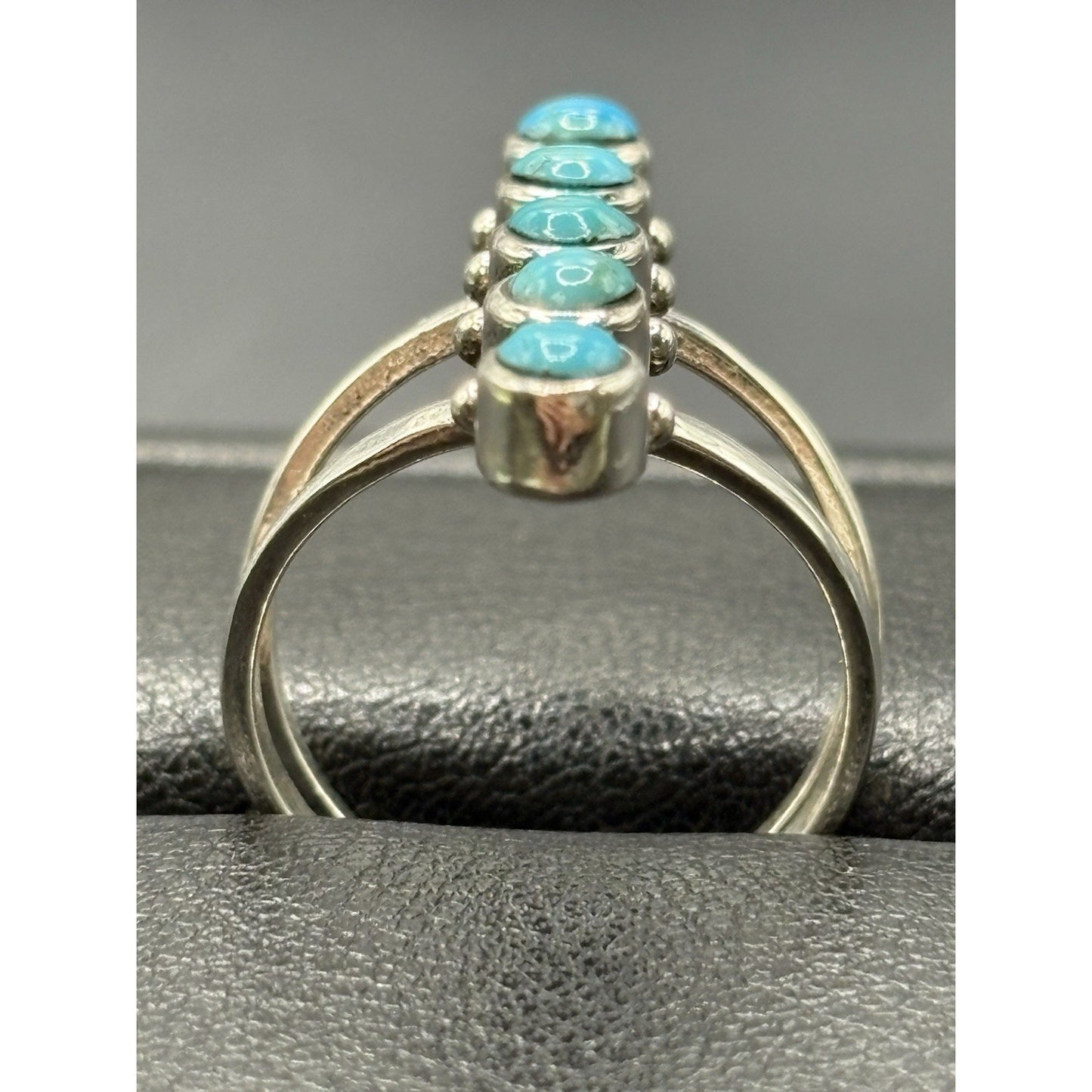New Condition Sterling Silver Five Turquoise Ring Size 7