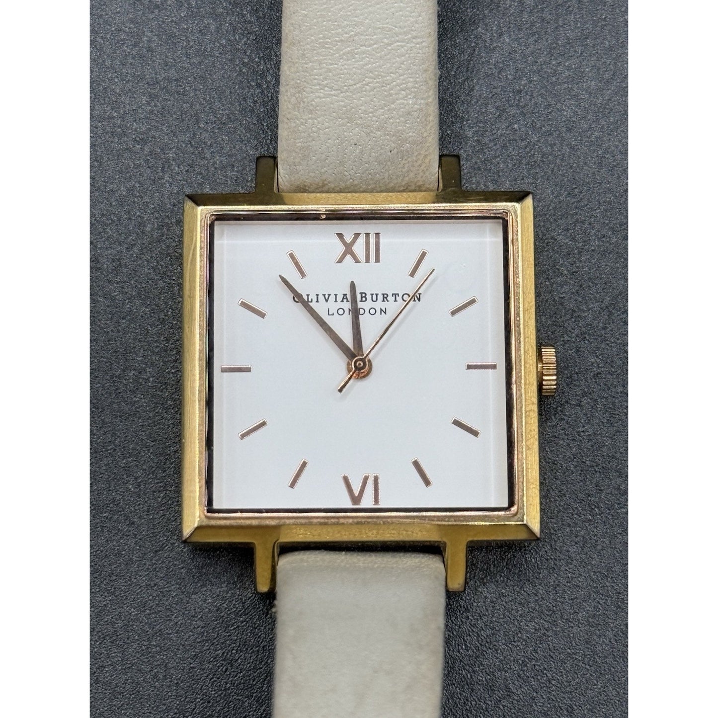 Olivia Burton Gold Tone Square Watch New Battery N18