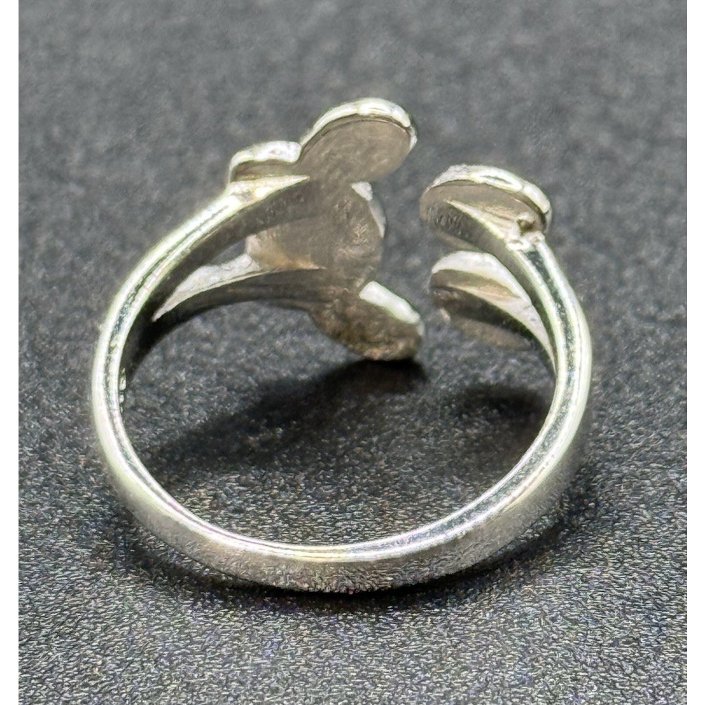 New Condition Sterling Silver Paw Print Ring Size 7.00 Adjustable