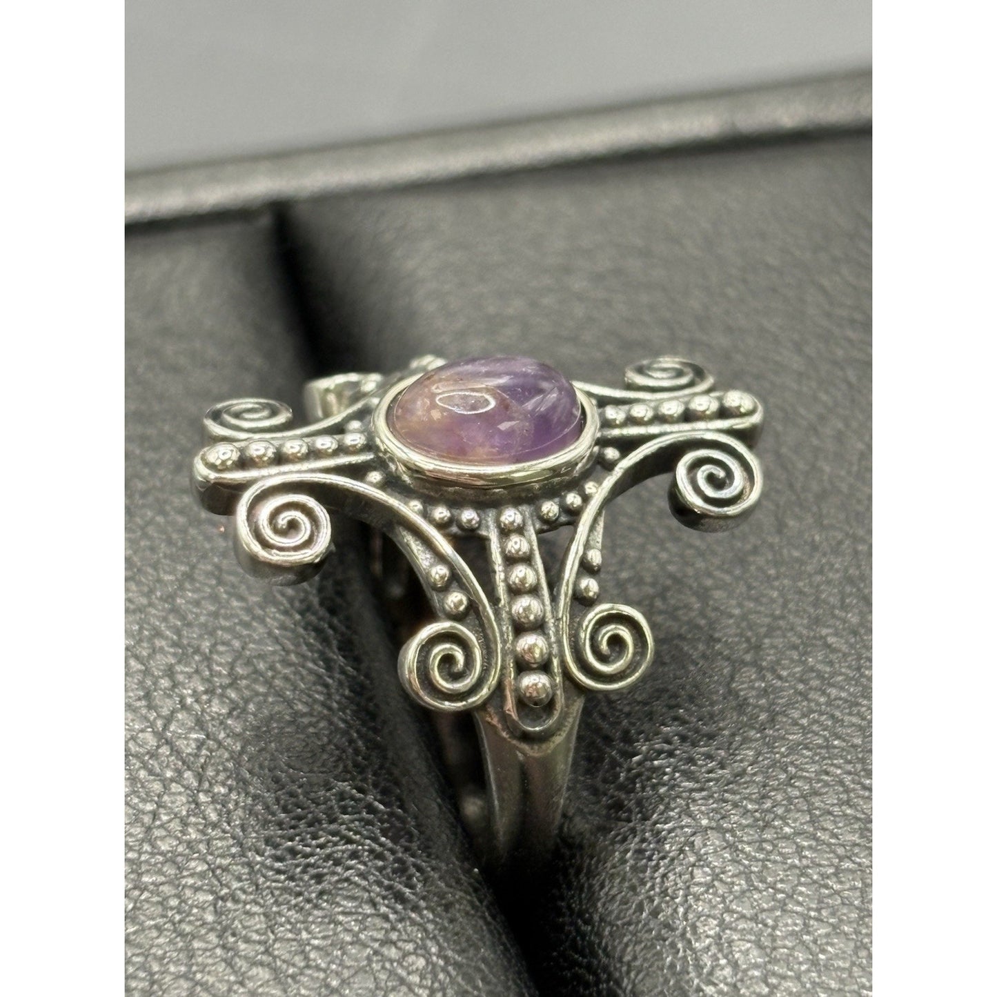 New Condition Sterling Silver Amethyst Scroll Ring Size 7