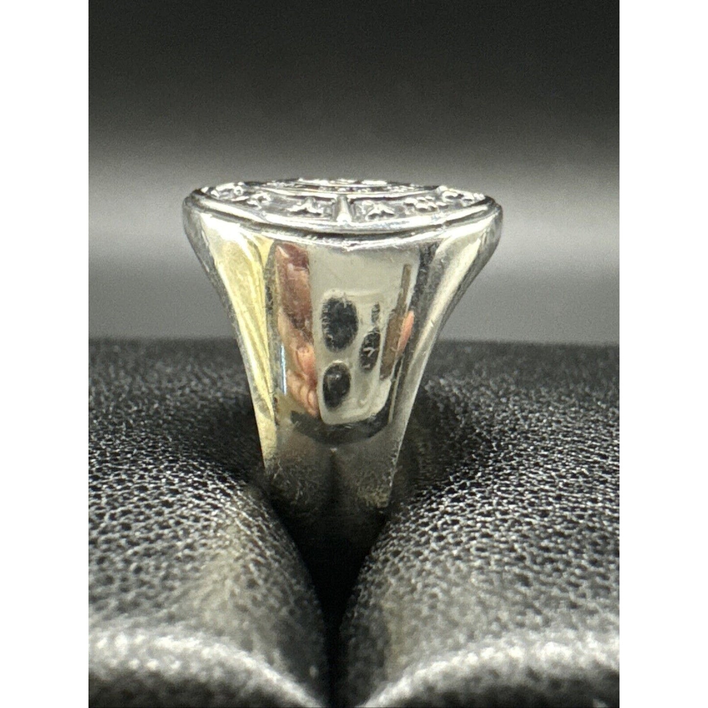 New Condition Sterling Silver Zodiac Signet Ring 925 Size 10