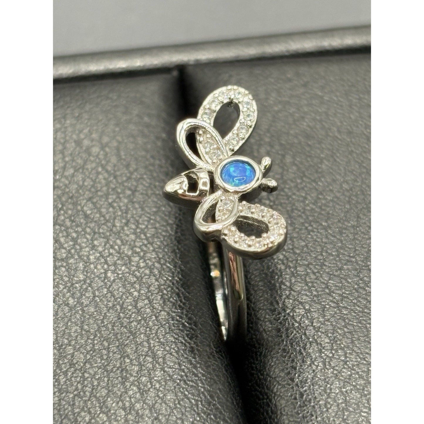 New Condition Sterling Silver Lab Blue Opal Cubic Zirconia Bee Ring Size 7