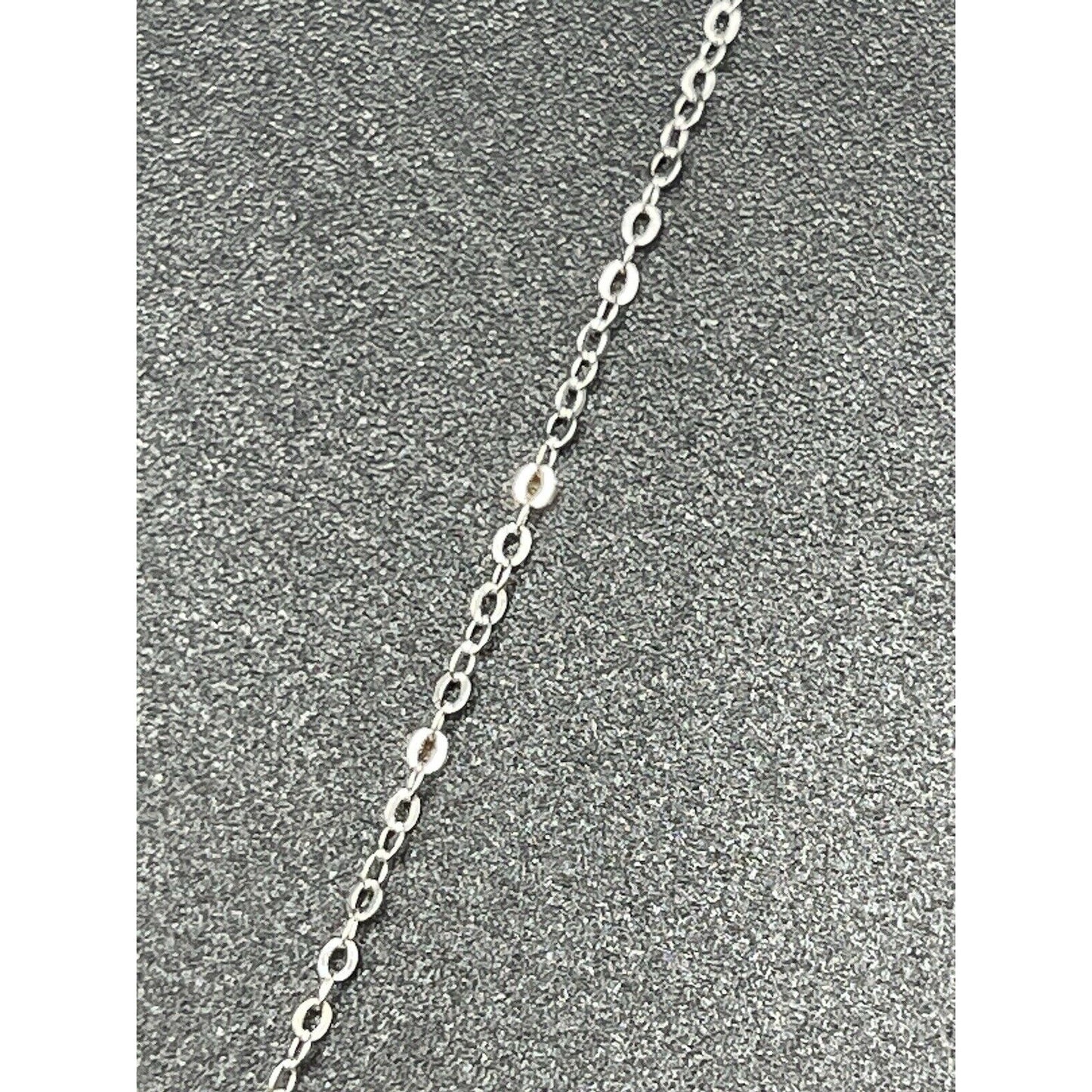 New Condition 18” Sterling Silver 1 Carat Moissanite Pendant Necklace GRA