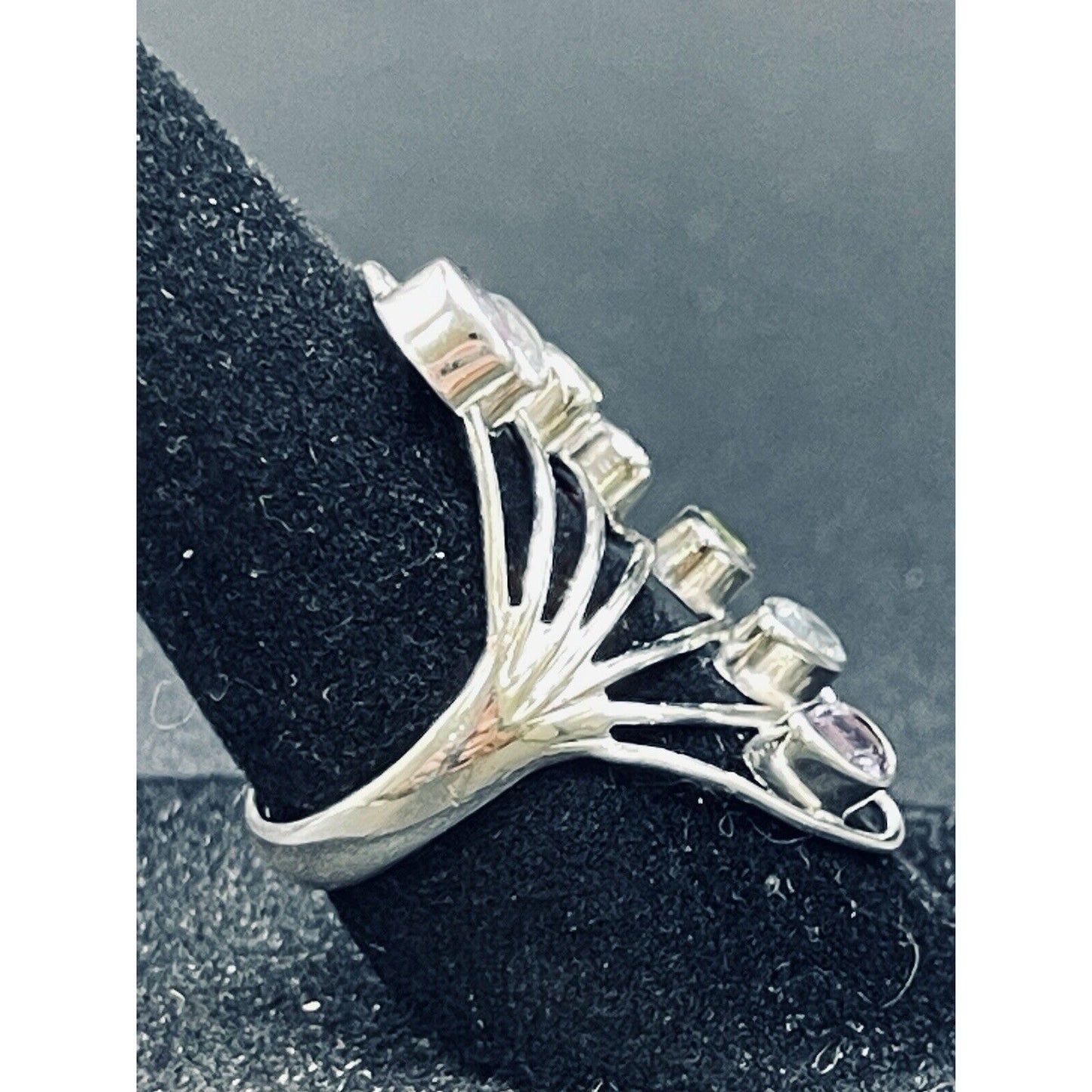 New Condition Sterling Silver Multi Gemstone Bezels Ring Size 7.00