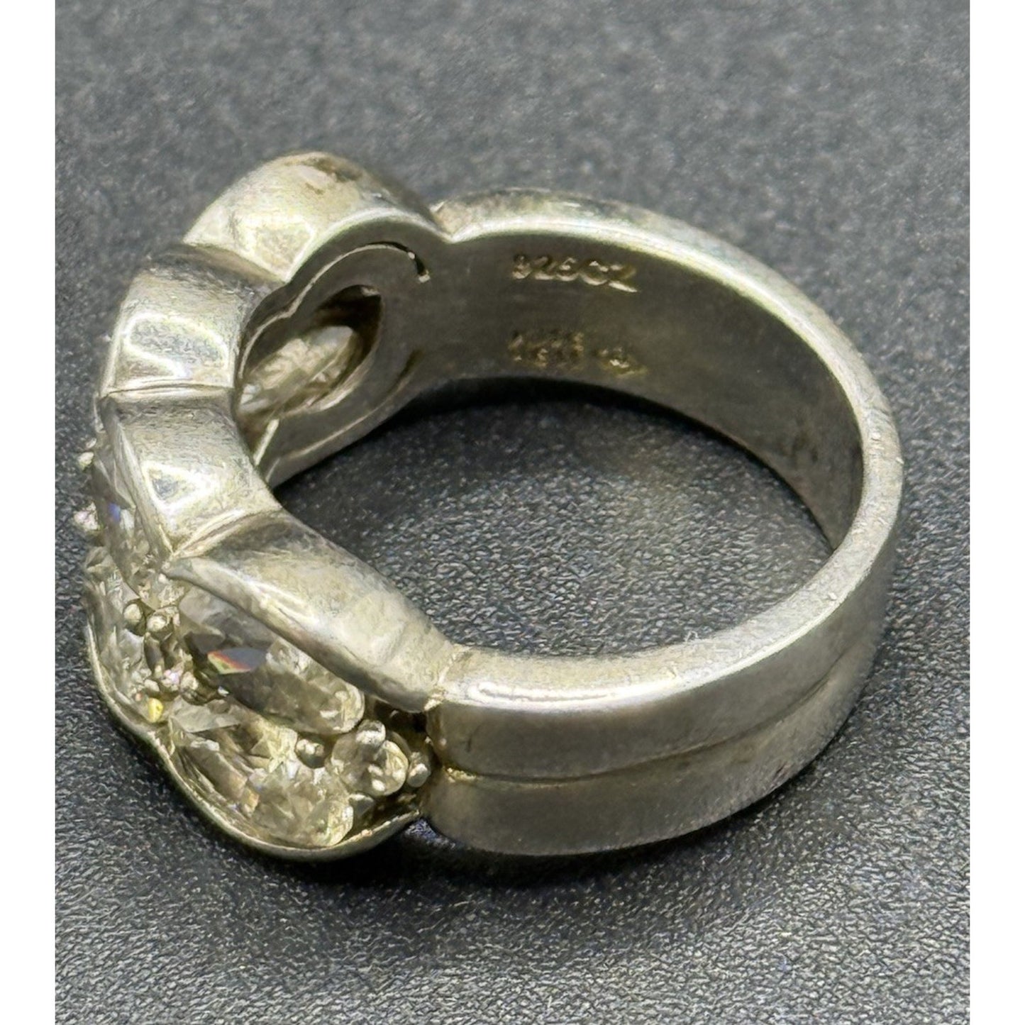 Jose Hess Sterling Silver Oval Cubic Zirconia Statement Ring Size 5.75 Q21