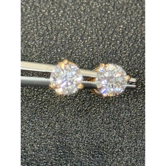 14k Yellow Gold 2.01 Total Weight Round Lab Grown Diamonds E Color VS1/VVS2 IGI