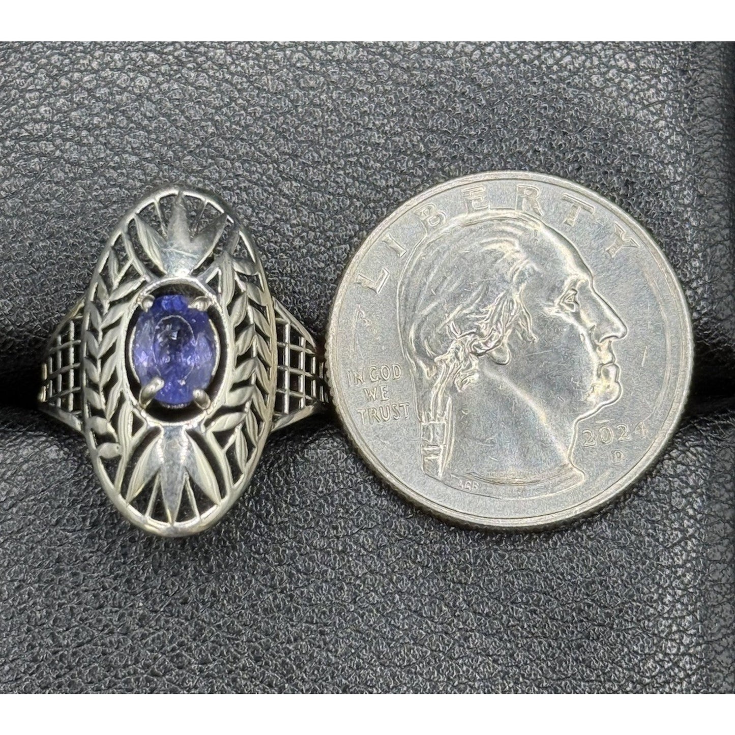 EUC Sterling Silver Genuine Tanzanite Filigree Ring Size 9.00 925 Q21